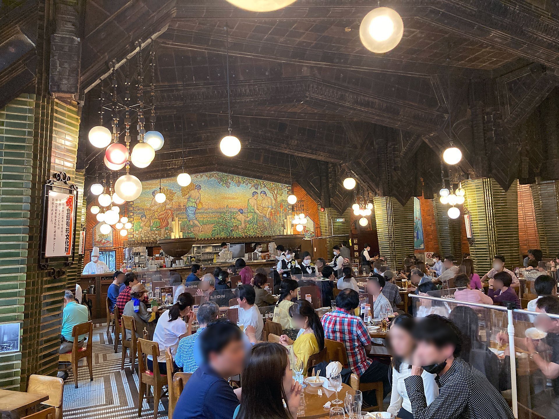 9-1 ビール名所めぐり #1 ビヤホールライオン 銀座七丁目店｜ひるべえ