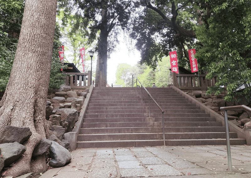 世田谷八幡宮の階段
