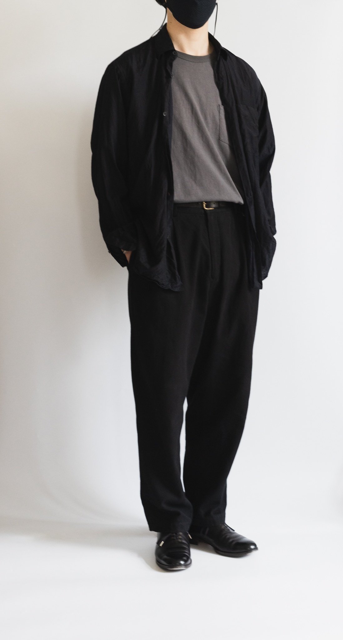 MOB無印黒変更 紳士 昔ながらの製法で編み立てた天竺クルーネック長袖Tシャツ | 無印良品