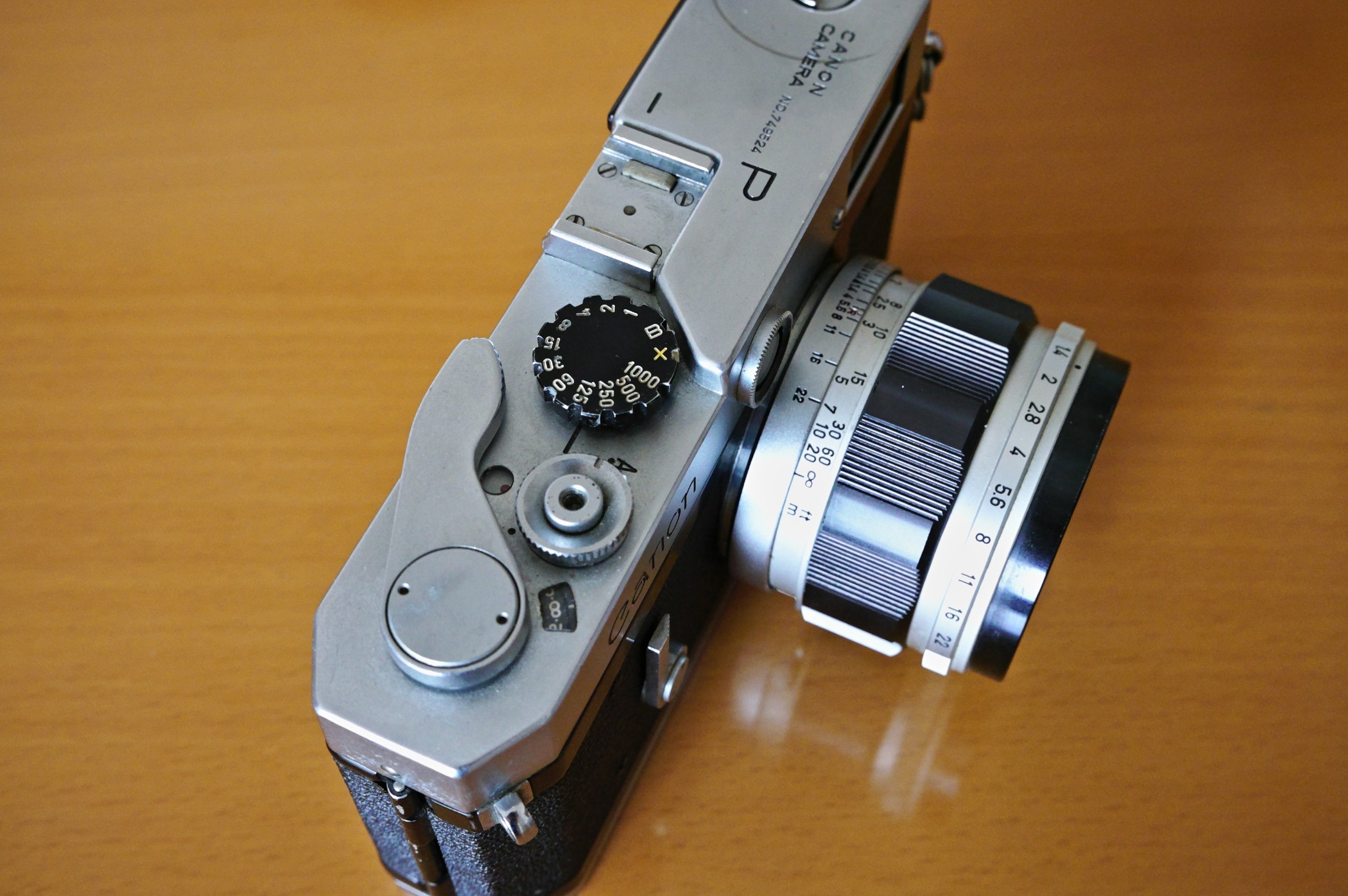 正規代理店 canon p (希少)レンズ付き昭和の名品 動作確認 O K 写真