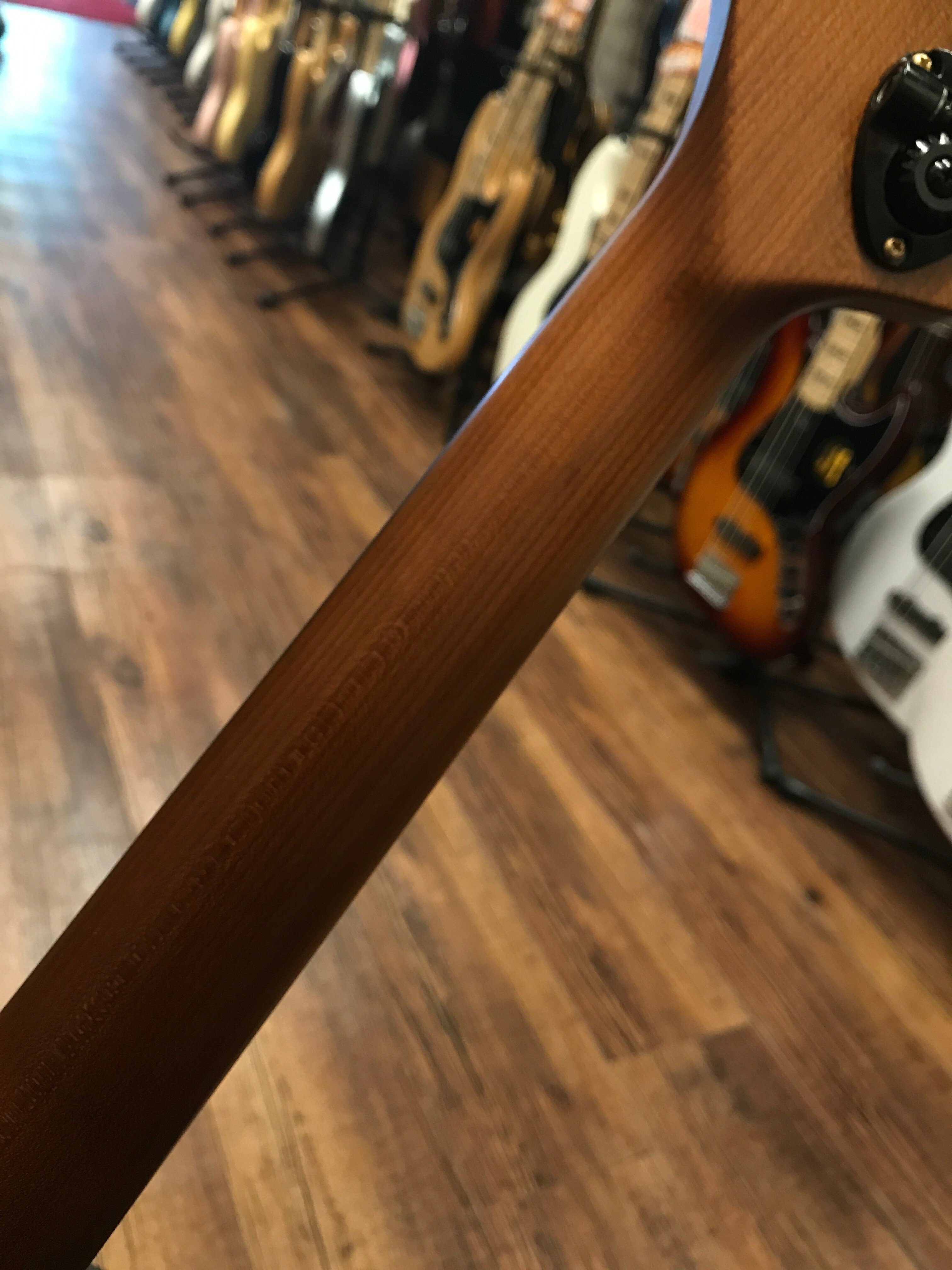 ネック材と共にベースを紹介しましょう！｜ベースプラネット(Bass Planet)