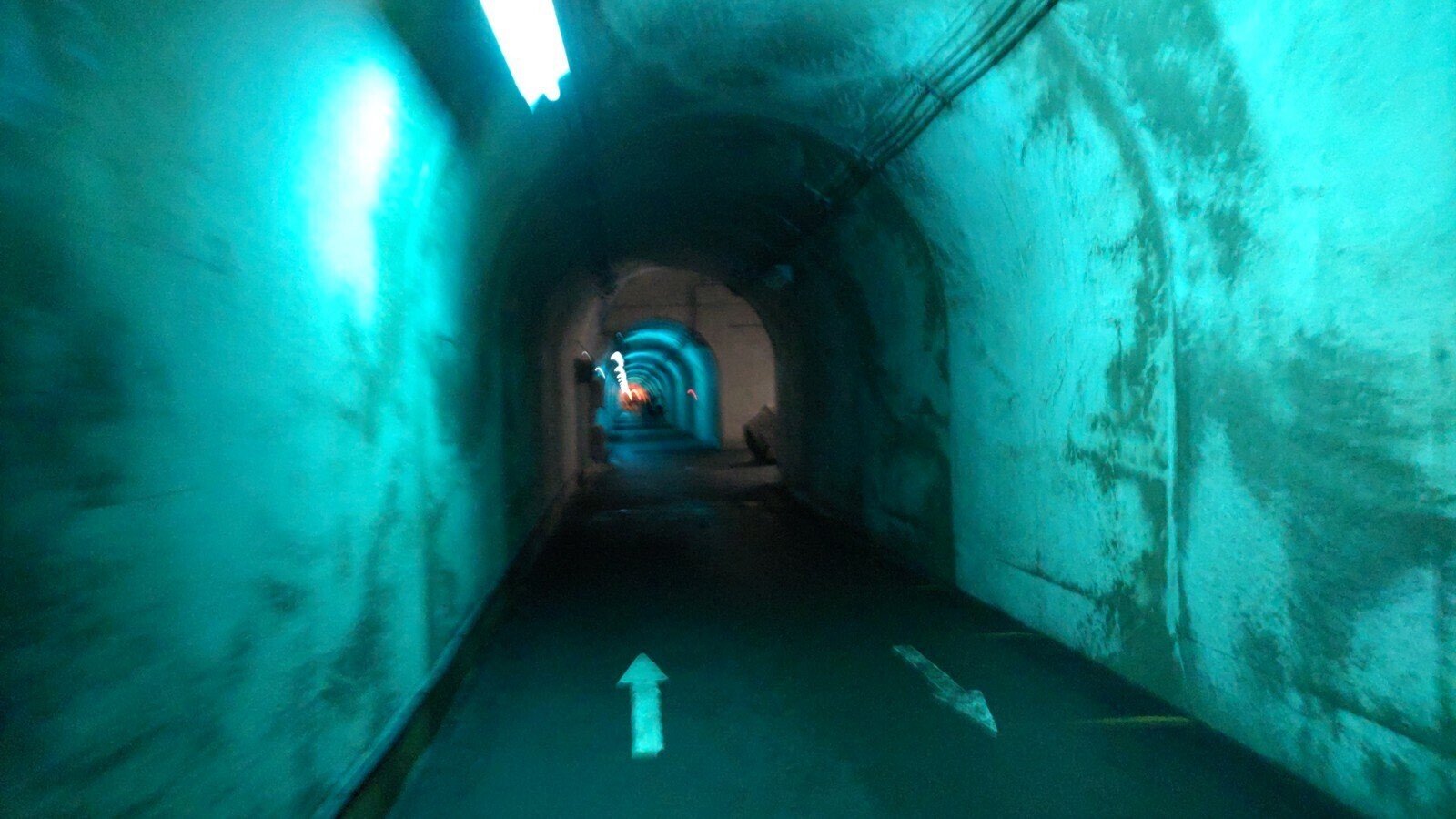 32arts｜マ・ヤンソン／MADアーキテクツ《Tunnel of Light》（新潟県