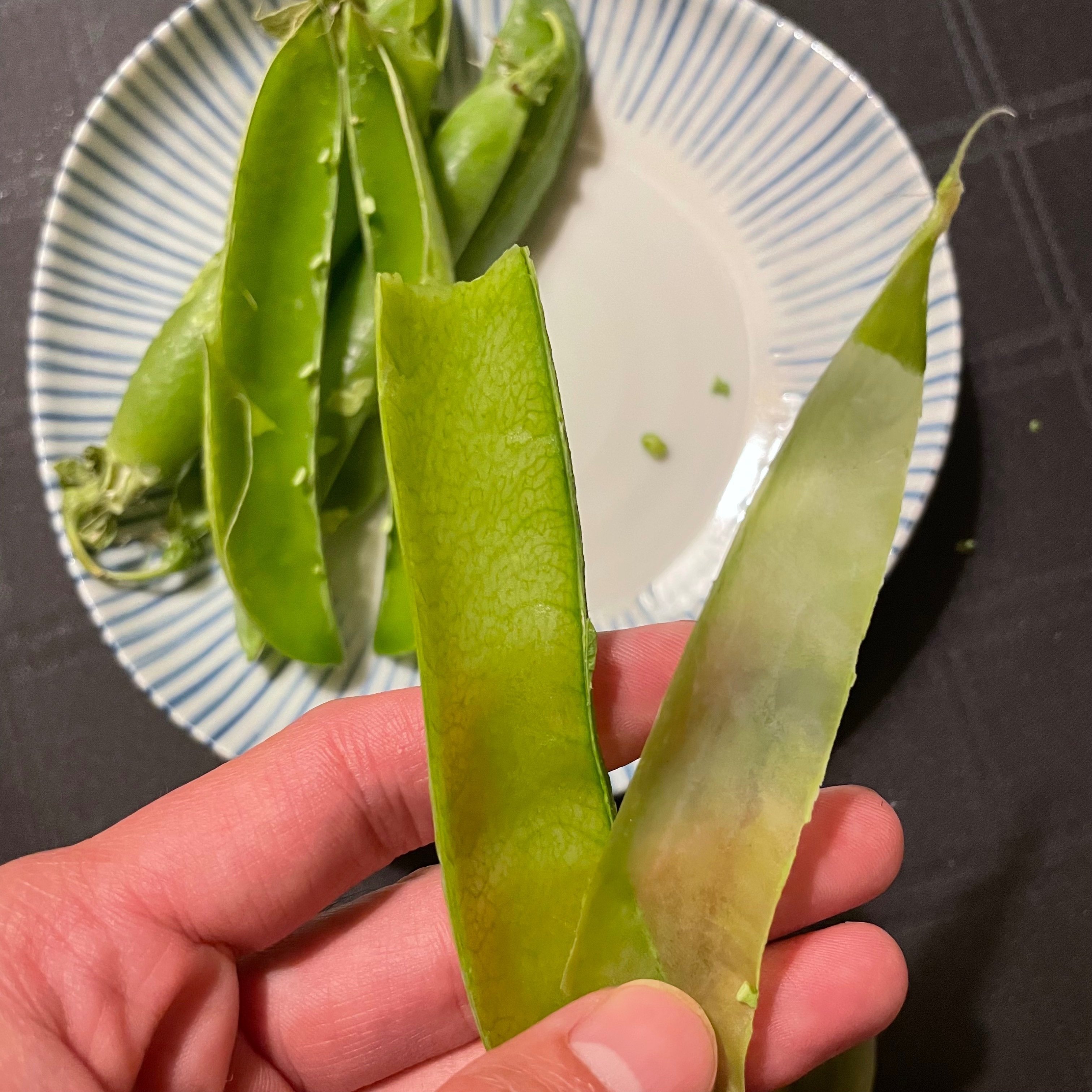 捨てられてしまう「さやえんどうの鞘」が実は美味しい！ - Living in