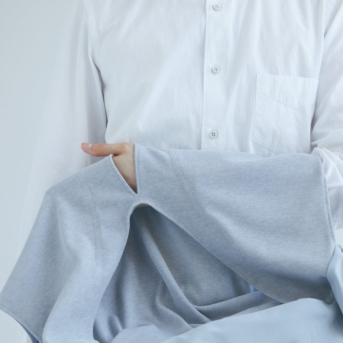 骨折時のおしゃれな三角巾なら Carewillのアームスリングケープ ケアウィル Carewill Note 骨折時のおしゃれな三角巾なら Carewillのアームスリングケープ ケアウィル Carewill Note