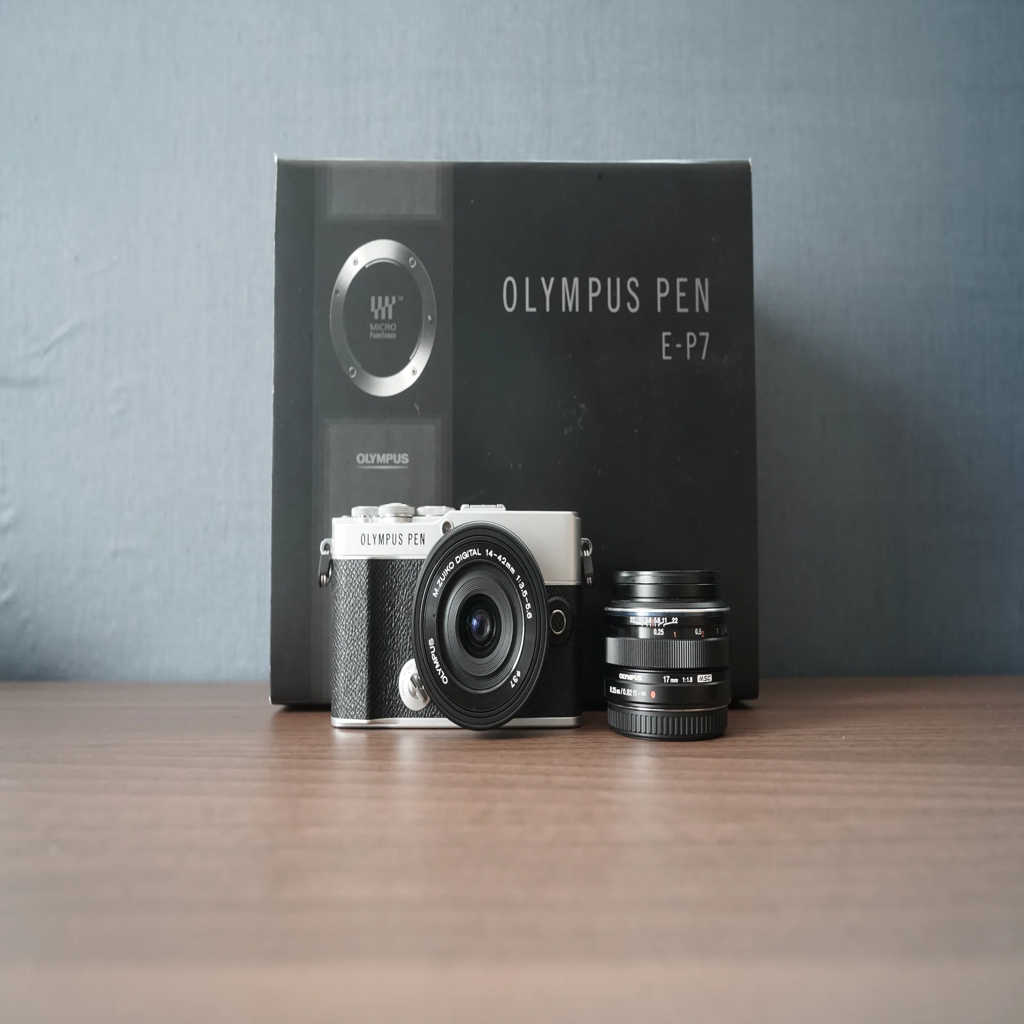 レビュー】OLYMPUS PEN E-P7は「モノ」としての完成度が高い最高の 