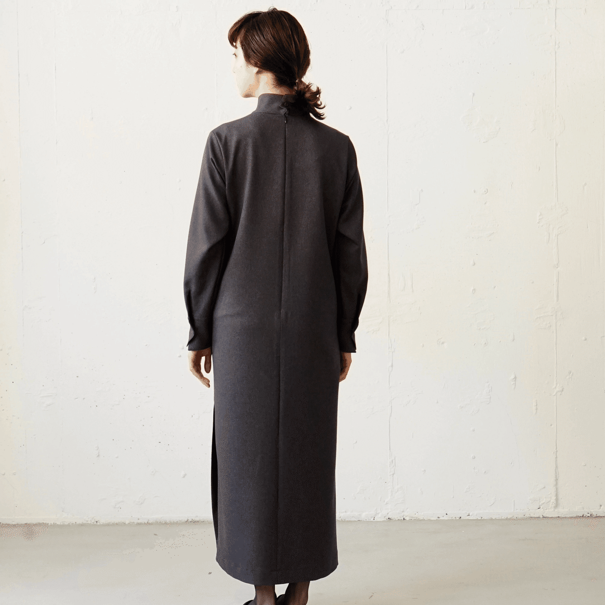 45R ウールサージの馬ワンピース 45R ウールサージの馬ワンピース 45rpm（ワンピース）のフリマアイテム一覧