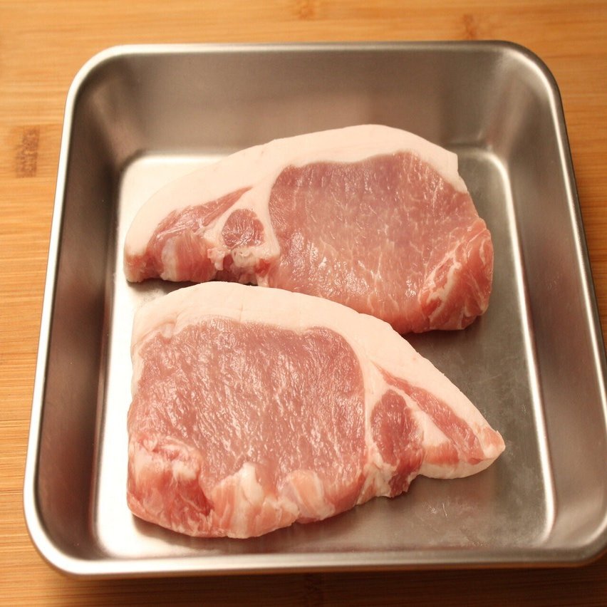 肉汁たっぷり 外はこんがり なかはジューシーにお肉を焼く秘訣 樋口直哉 Travelingfoodlab Note