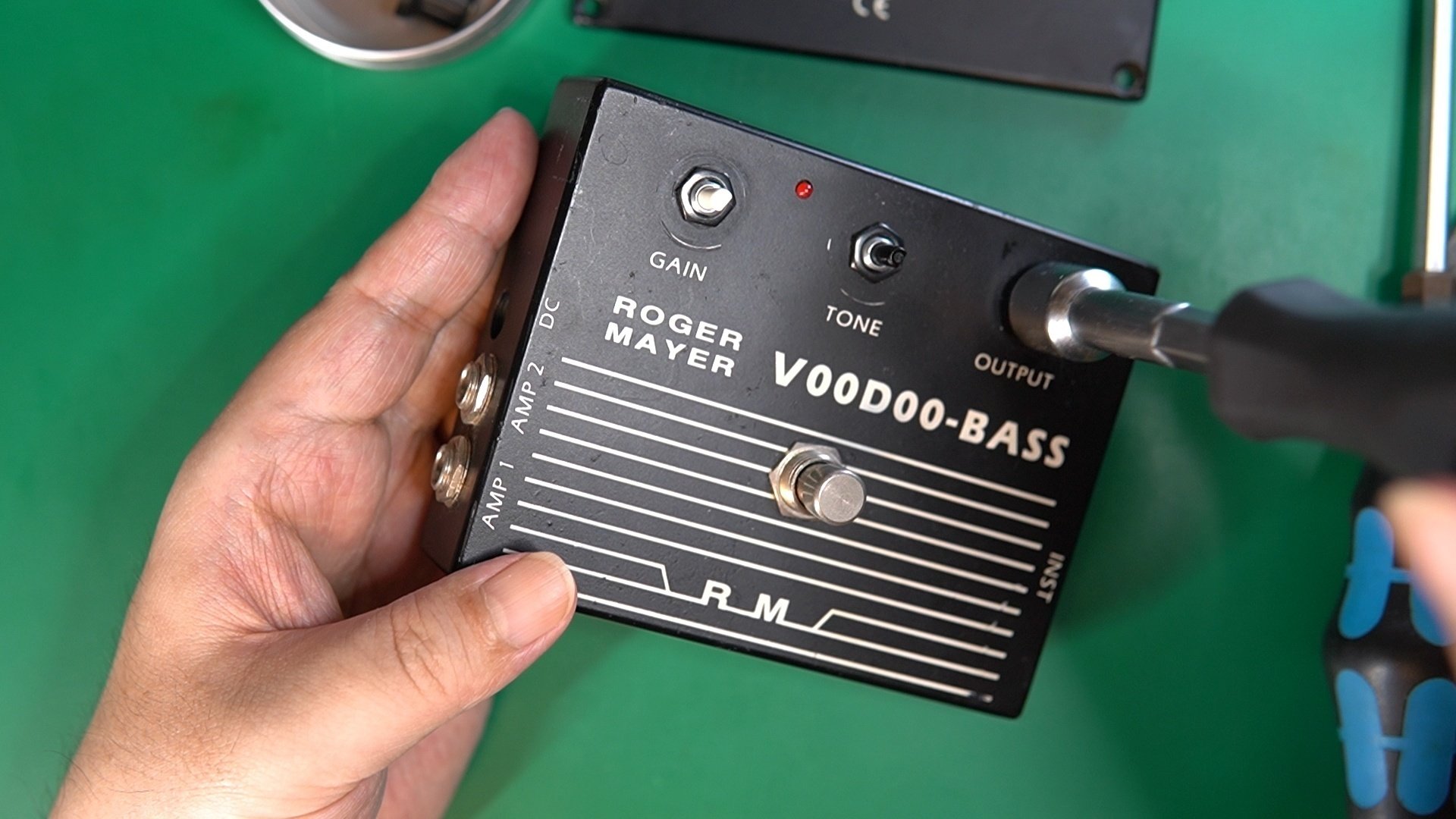ROGER MAYER VOODOO-BASSの修理&改造|ebi-san ROGER MAYER VOODOO-BASSの修理&改造|ebi-san