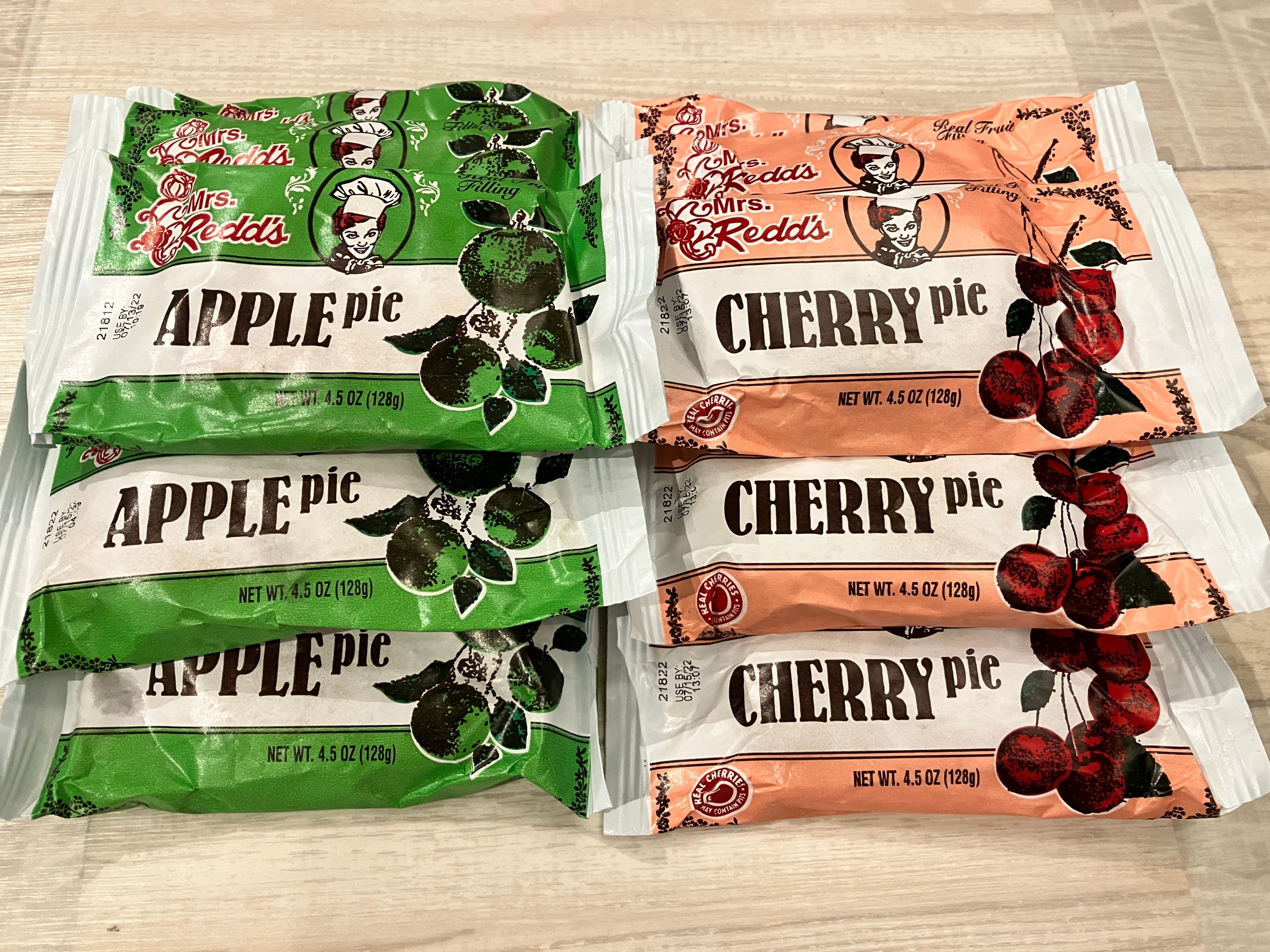 推しのために海外のアニメイベントに行ってきた「買ったお土産