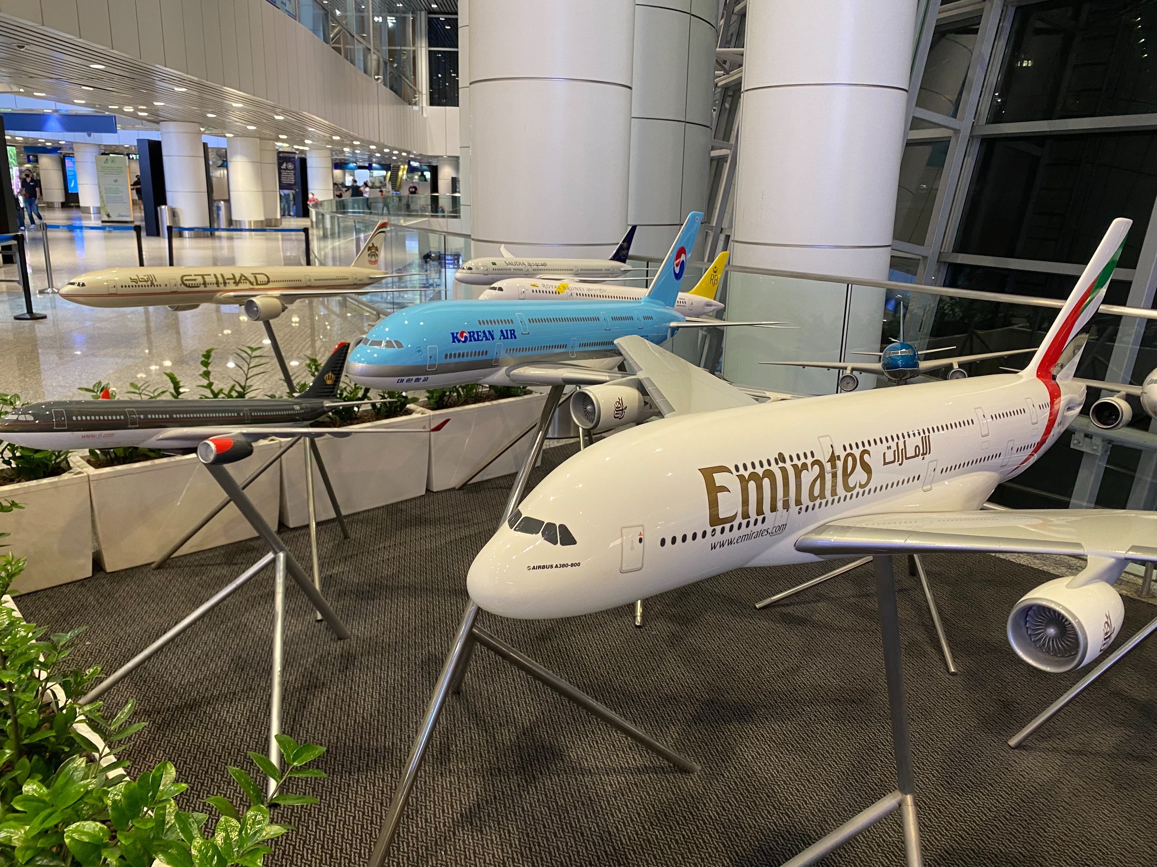 タイ完全開国記念)タイ航空418便搭乗レビュー[クアラルンプール