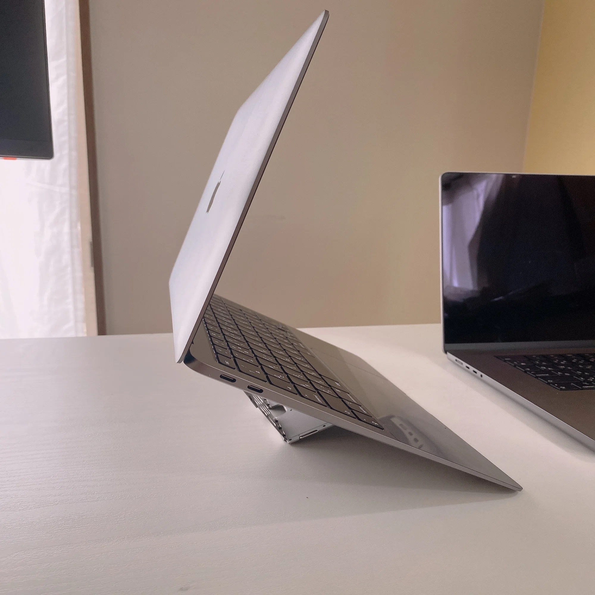 MajextandをMacBook Airに使ってみた｜ジャスミン
