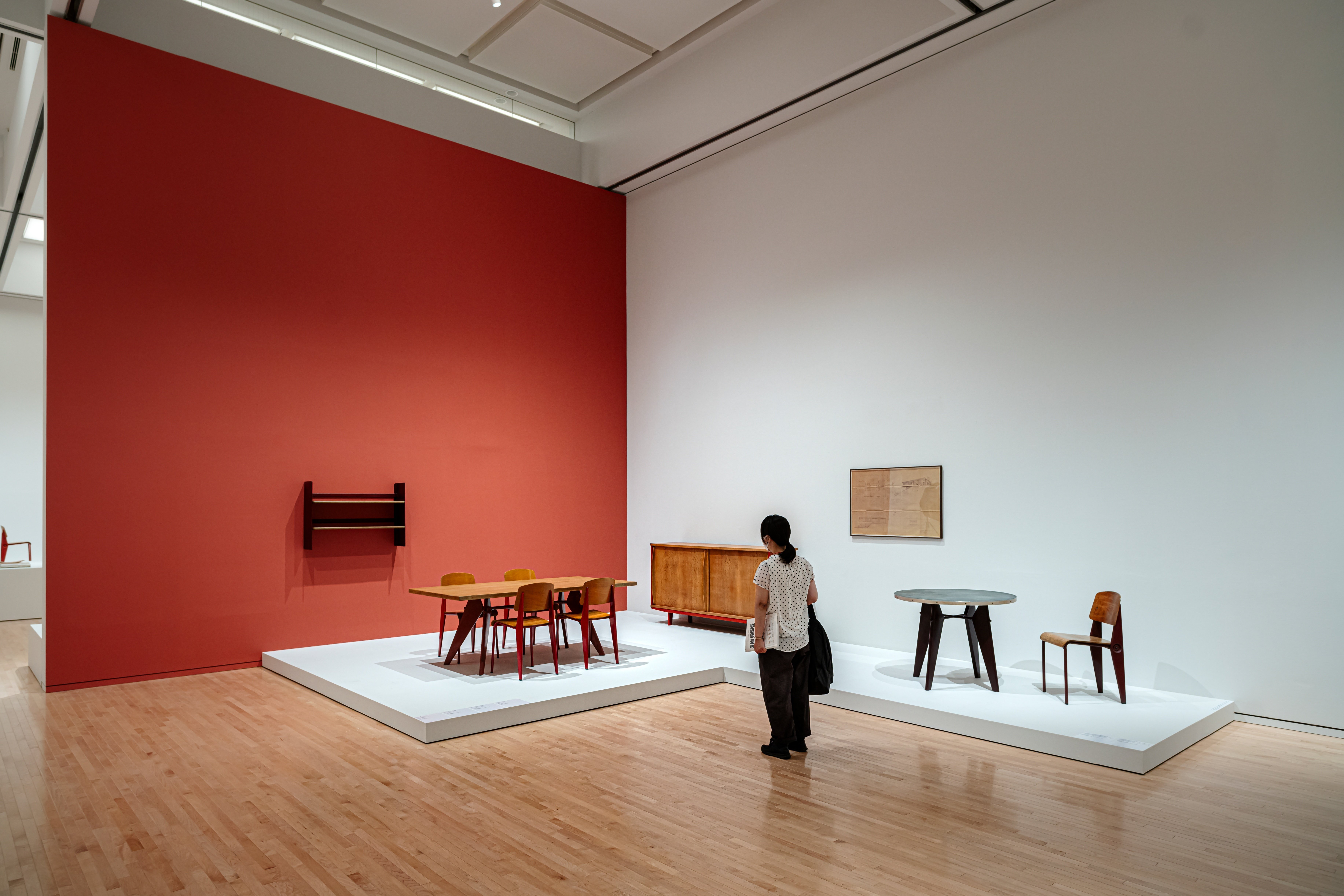 ジャン・プルーヴェ展 椅子から建築まで－－東京都現代美術館