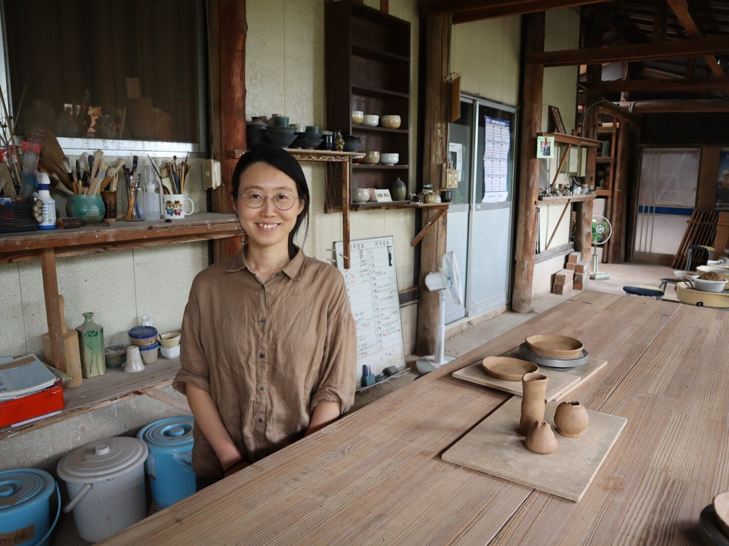 元地域おこし協力隊の二人が、なぜ島に来て窯元を継承したのか。｜島根