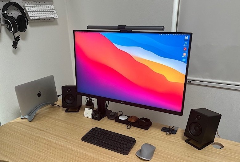 LG 32UN880-Bレビュー】高品質アーム付き31.5インチモニター 仕事にも  