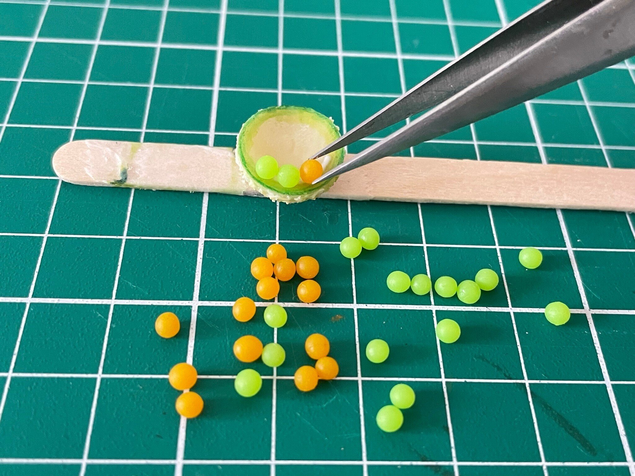 2色の丸ごとメロンかき氷 ～1円玉にのせて～｜goriy66