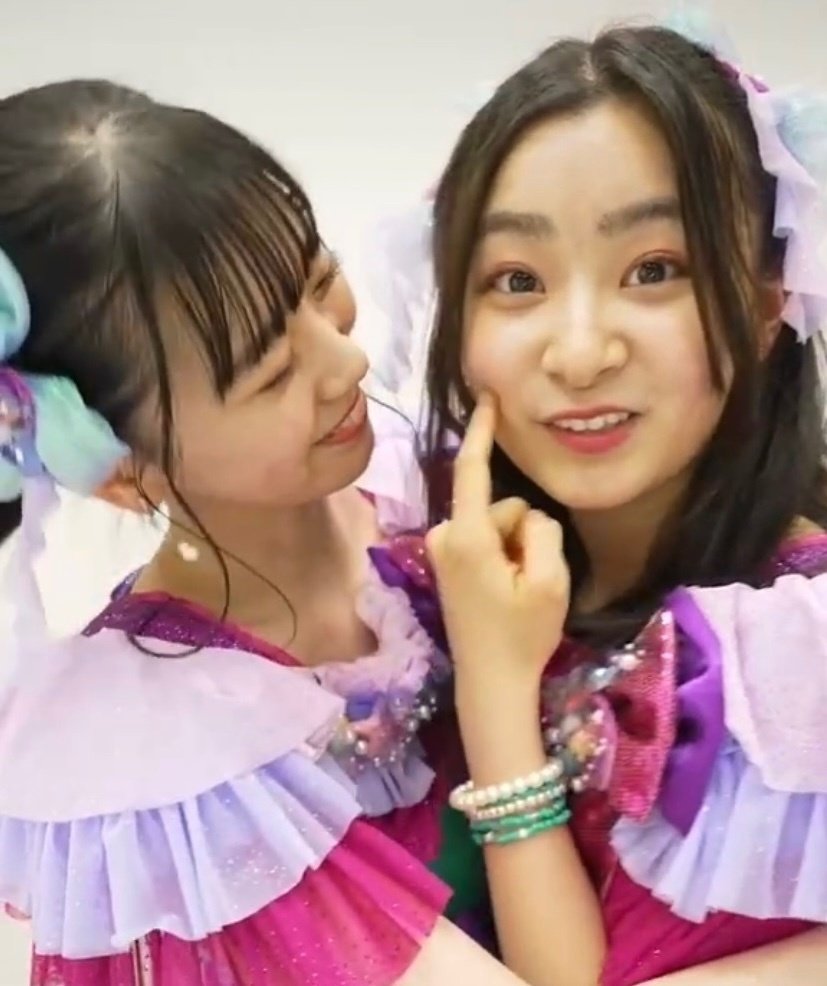 坂井仁香　杏ジュリア　チェキ ひとちゃんとお出かけっ🥳❤️ やりたいこといっぱいやって