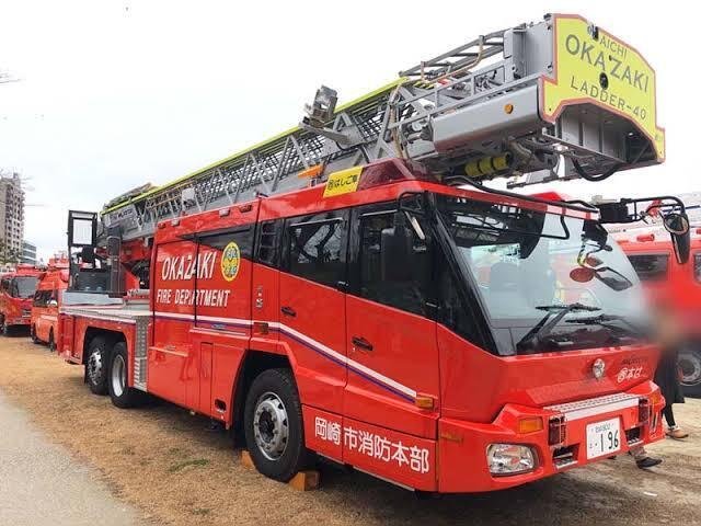 世界の消防車ハワイの消防車は赤じゃない❗|【おだんご】 世界の消防車ハワイの消防車は赤じゃない❗|【おだんご】