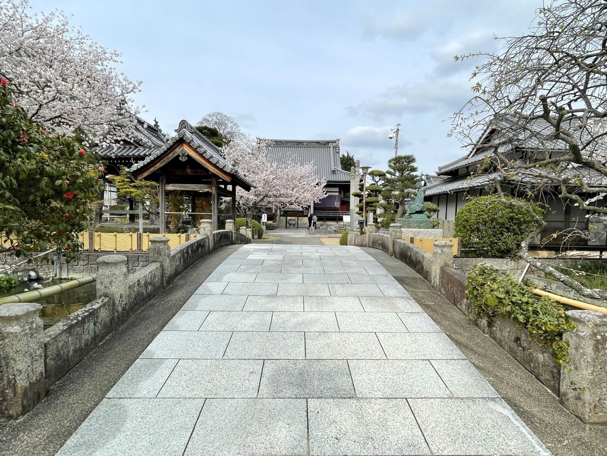 車でお遍路」第72番札所 曼荼羅寺（弘法大師ご先祖さまの氏寺