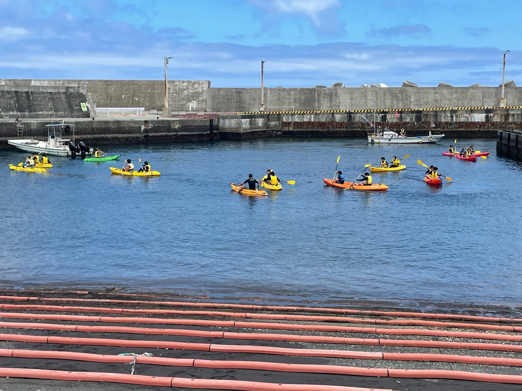 Introduction to the Miyake Junior High School Sea Kayaking