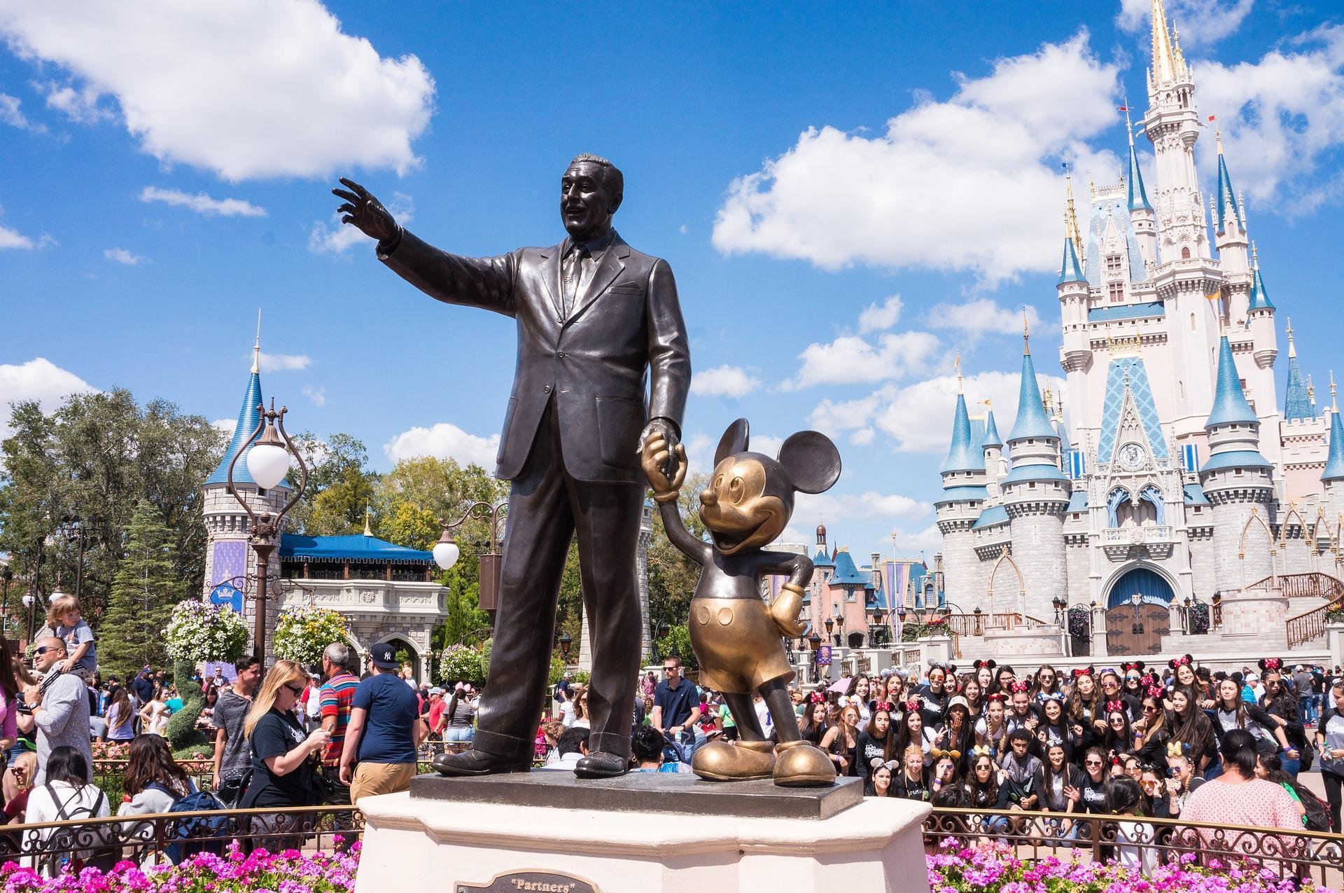 29 ディズニーランドに生まれる超格差社会｜森下知哉