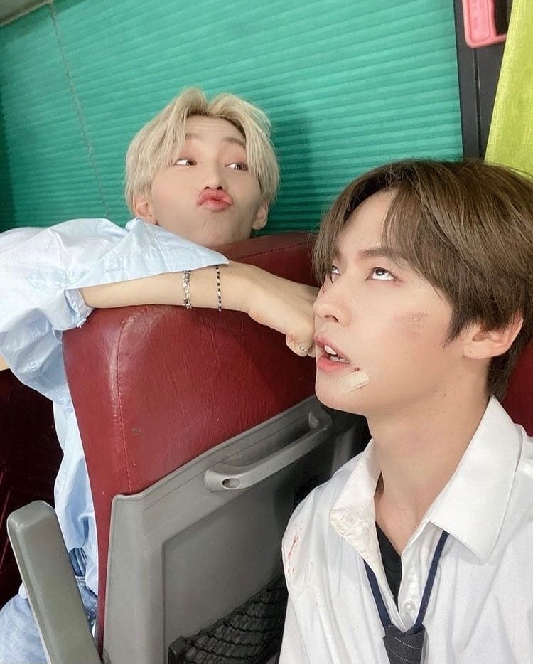 リノ フィリックス 生写真 ニャンニャンラチャ🐱🐱(リノ✖️フィリックス)｜はんこ。