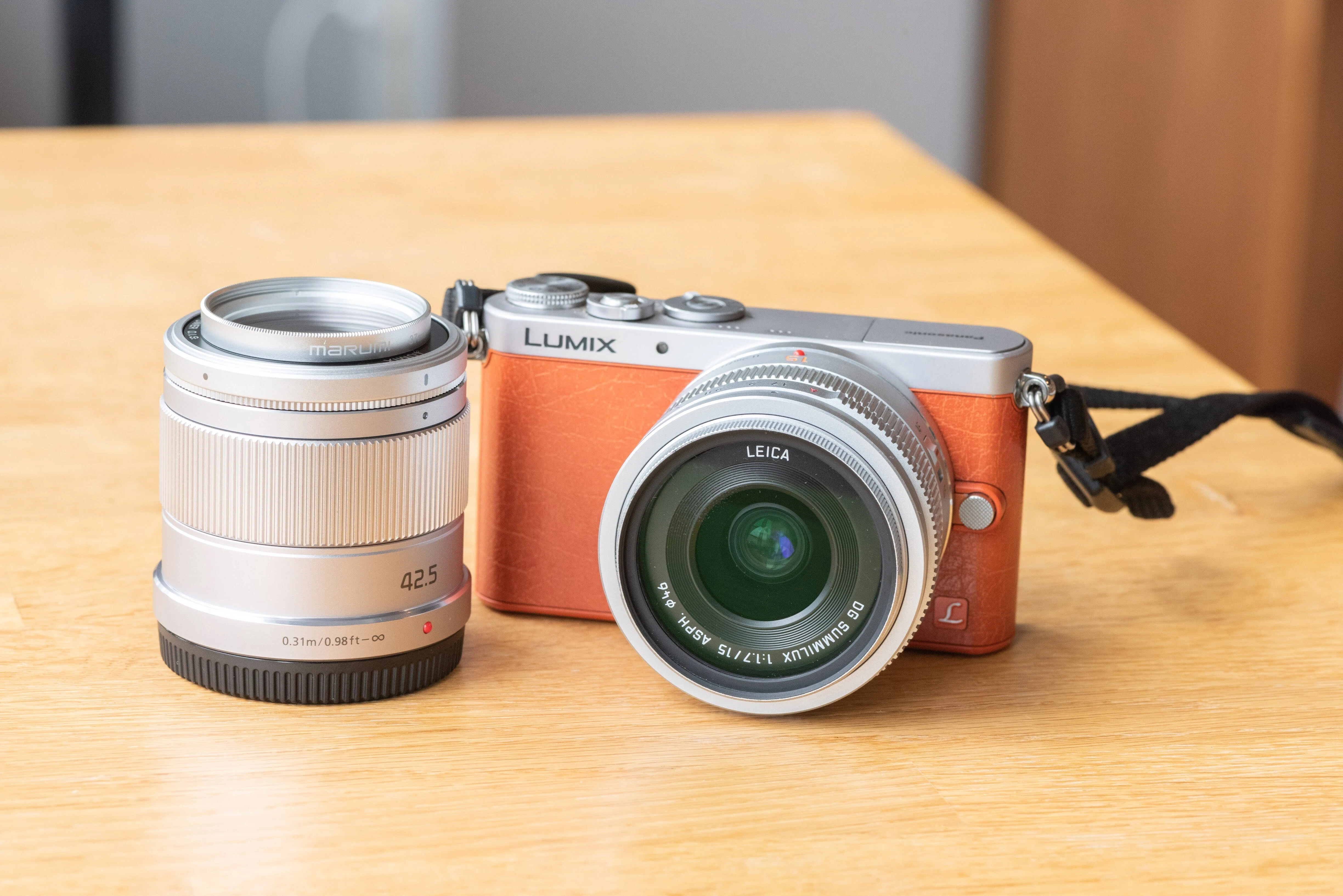 LUMIX GM1kと愛用レンズ(LEICA 15mmF1.7/ 12-32mm F3.5-5.6/ 42.5mm F1