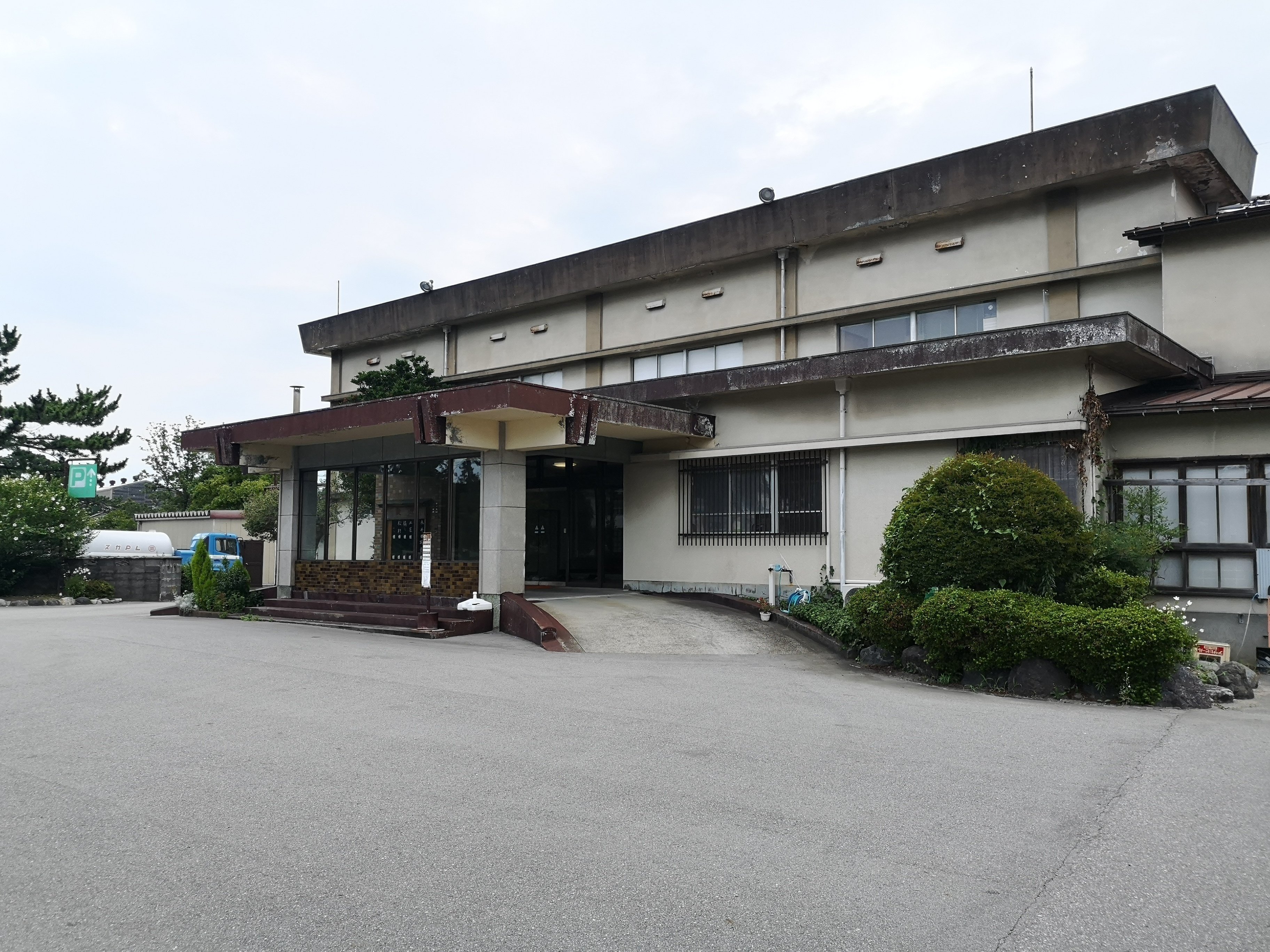 詩人、田中冬二を訪ねて|ちくわ会長 詩人、田中冬二を訪ねて|ちくわ会長