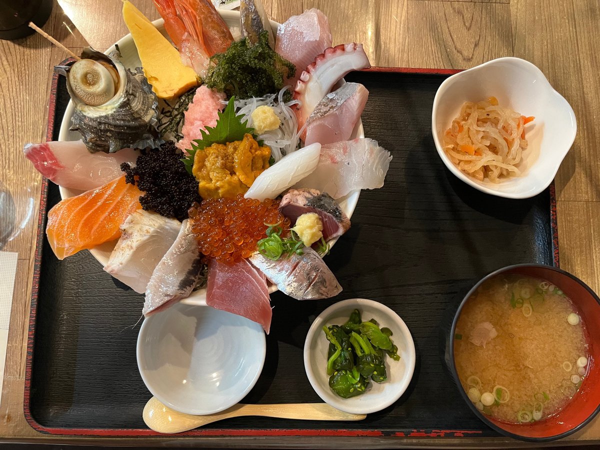 味の店五味屋のおまかせ丼