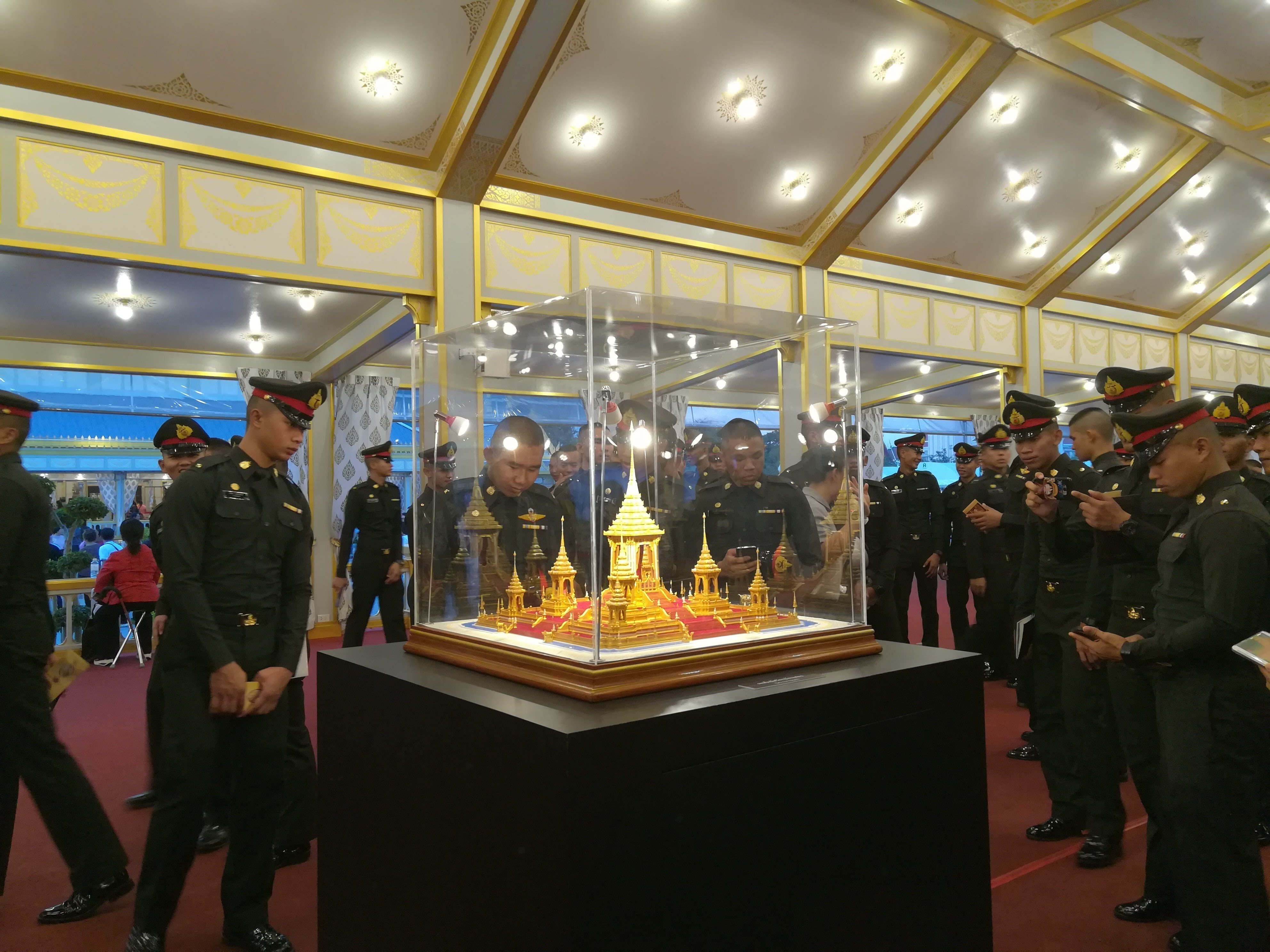 東南アジアの風景 (200) タイ｜バンコク前国王ラマ9世の火葬場は珠玉の