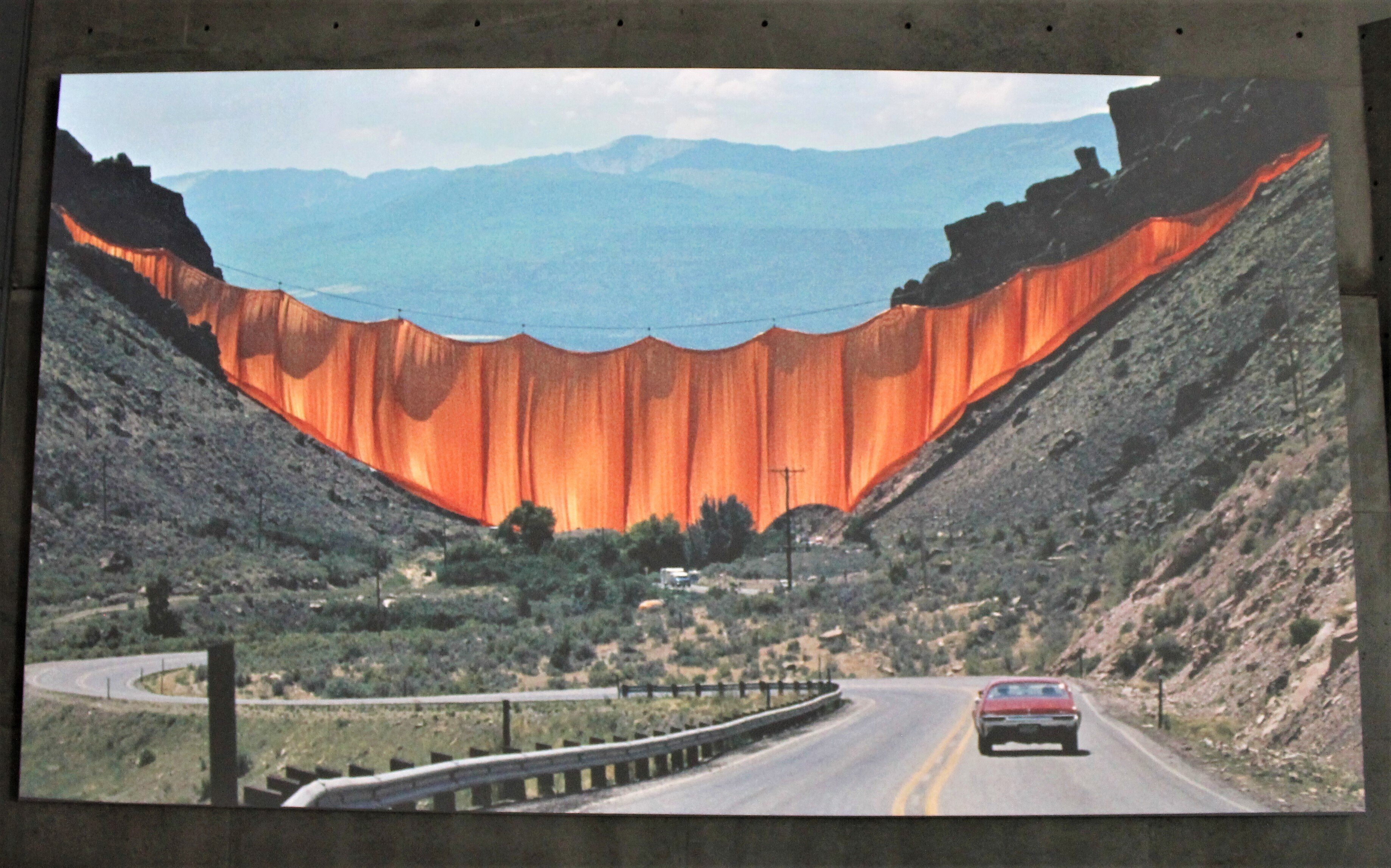 クリストとジャンヌ゠クロード-包まれた凱旋門 (→人生を懸ける,の意味