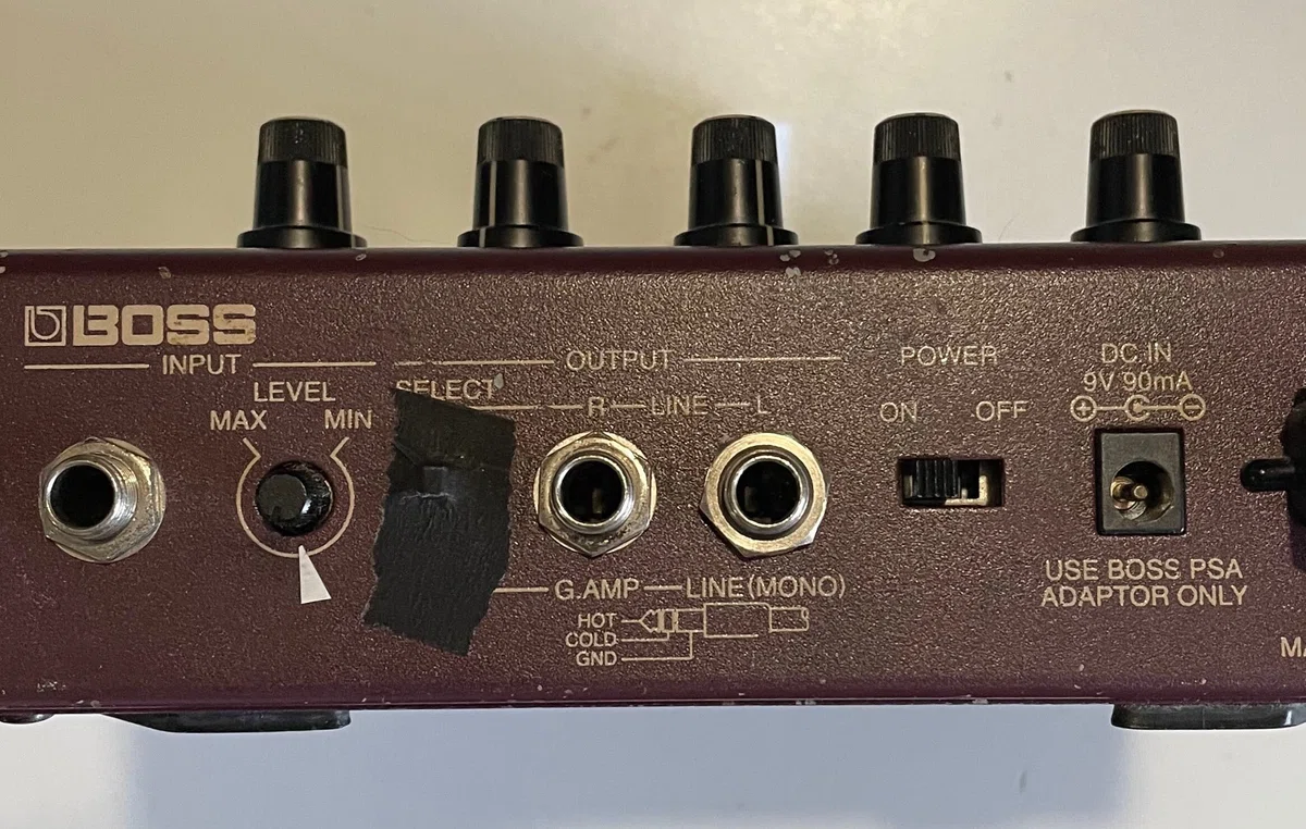 BOSS アコースティックプリアンプ AD-10箱付き（中古】BOSS AD-5 
