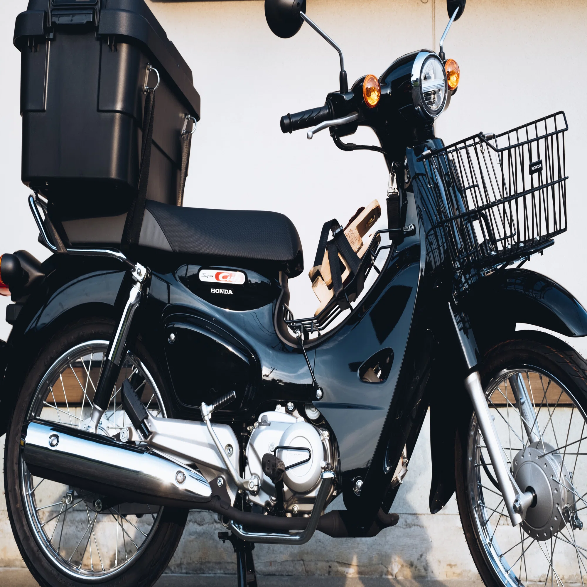 タイカブ110(JA56)2022を買って、諸々取付けた｜白﨑楓