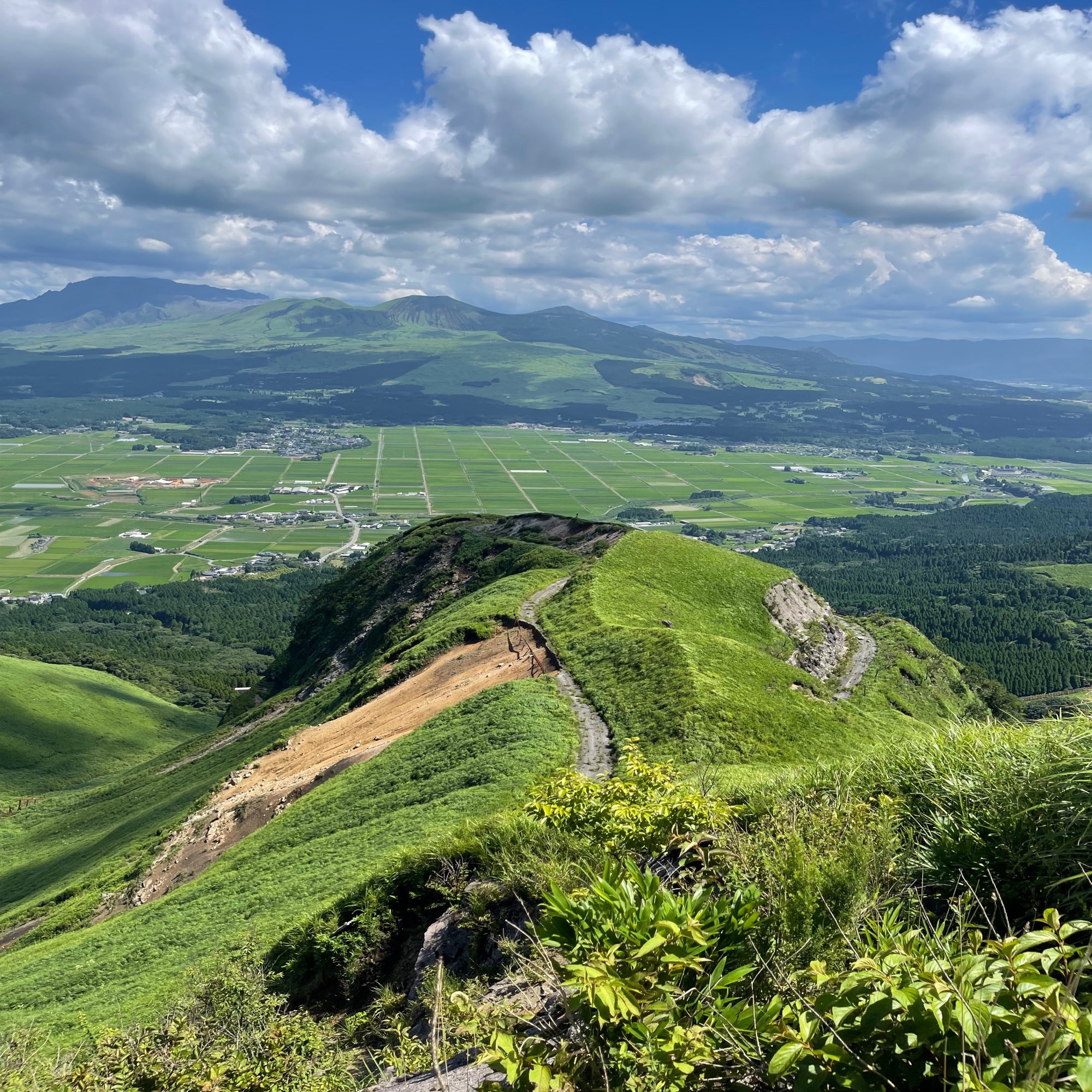 旅行 22年 ラピュタの道は現在廃道になっていた 決死の横断開始 カズ Note