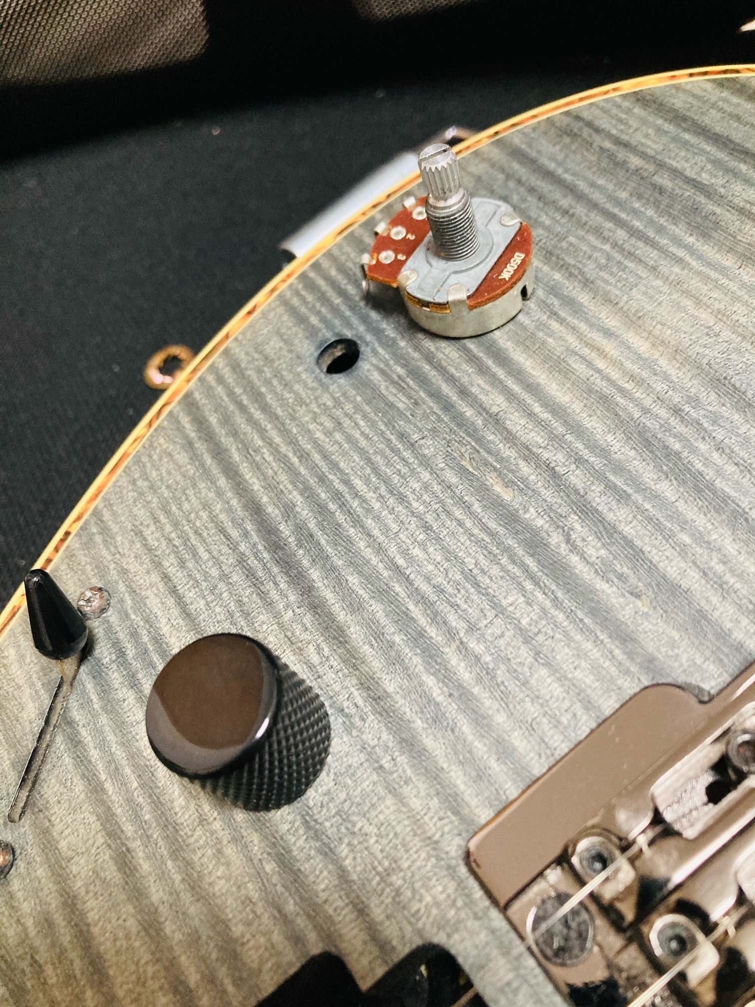 YAMAHA RGX520FZ Dimarzio titan 改造品 YAMAHA RGX520FZ Dimarzio titan 改造品