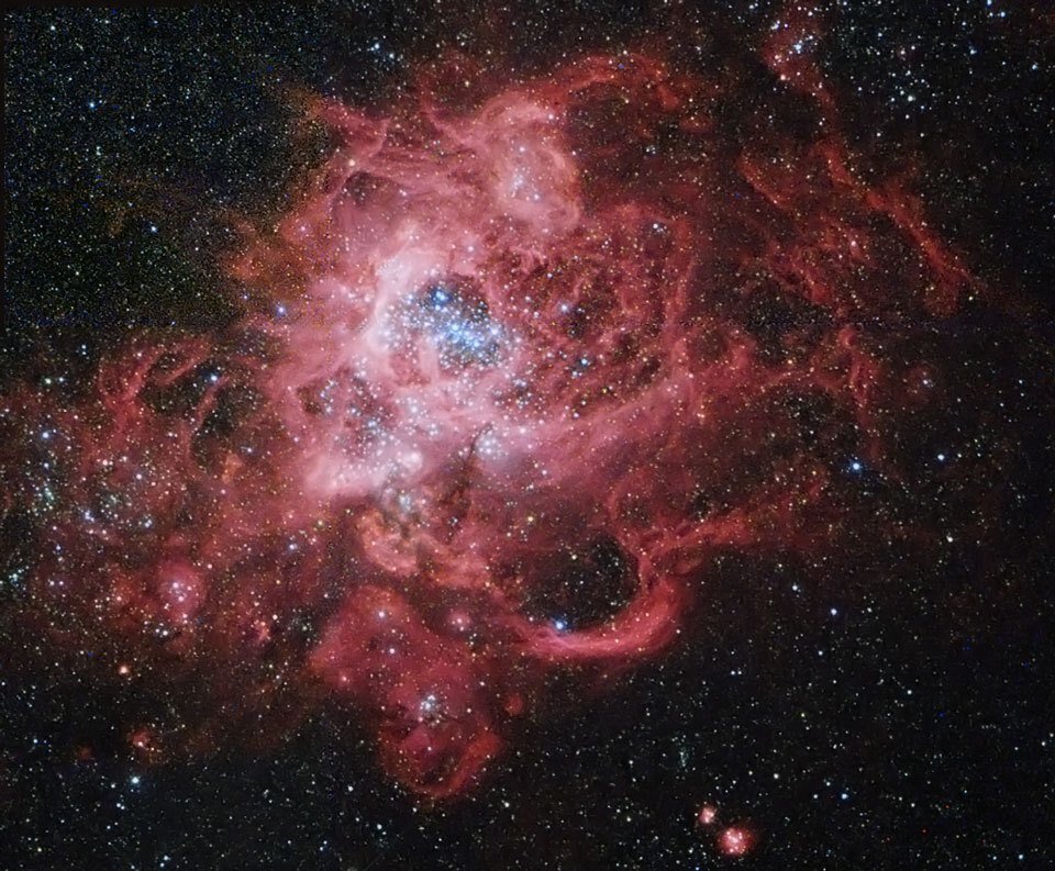 銀河222 巨大な星誕生領域：NGC 604｜yasu