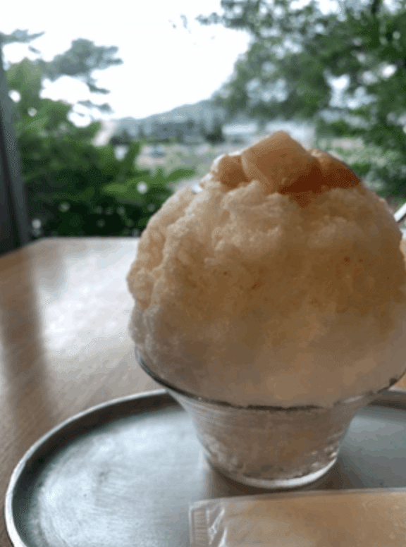 フルーツ王国三豊の旬を味わえるかき氷屋さん「KAKIGORI CAFE ひむろ