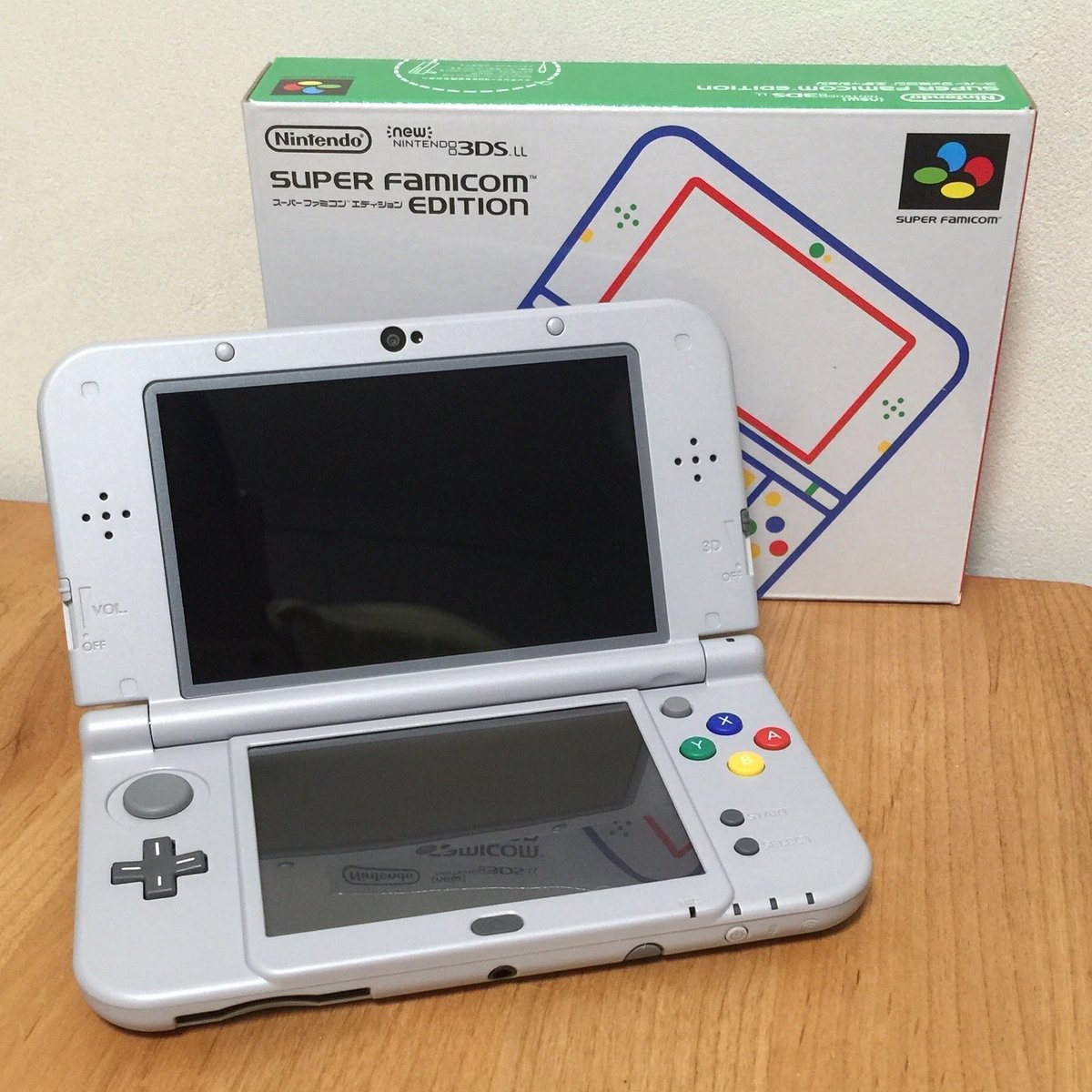 ニンテンドー3DS LL ホワイト（ニンテンドー3DS LL ホワイト 充電器  