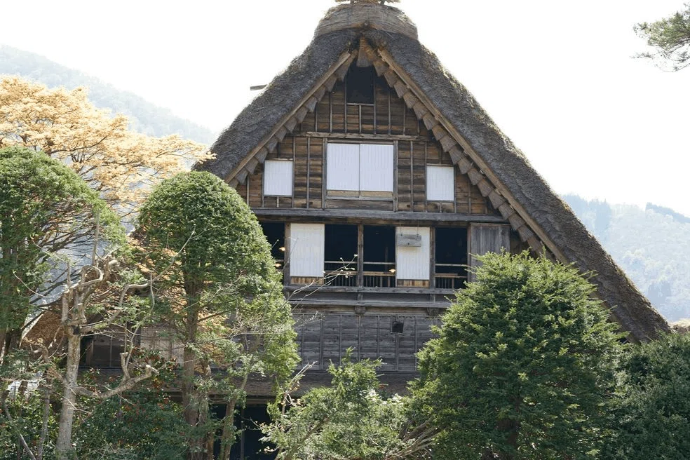観光のプロから贈る 世界文化遺産合掌造り民家と白川郷」｜biva(美葉)