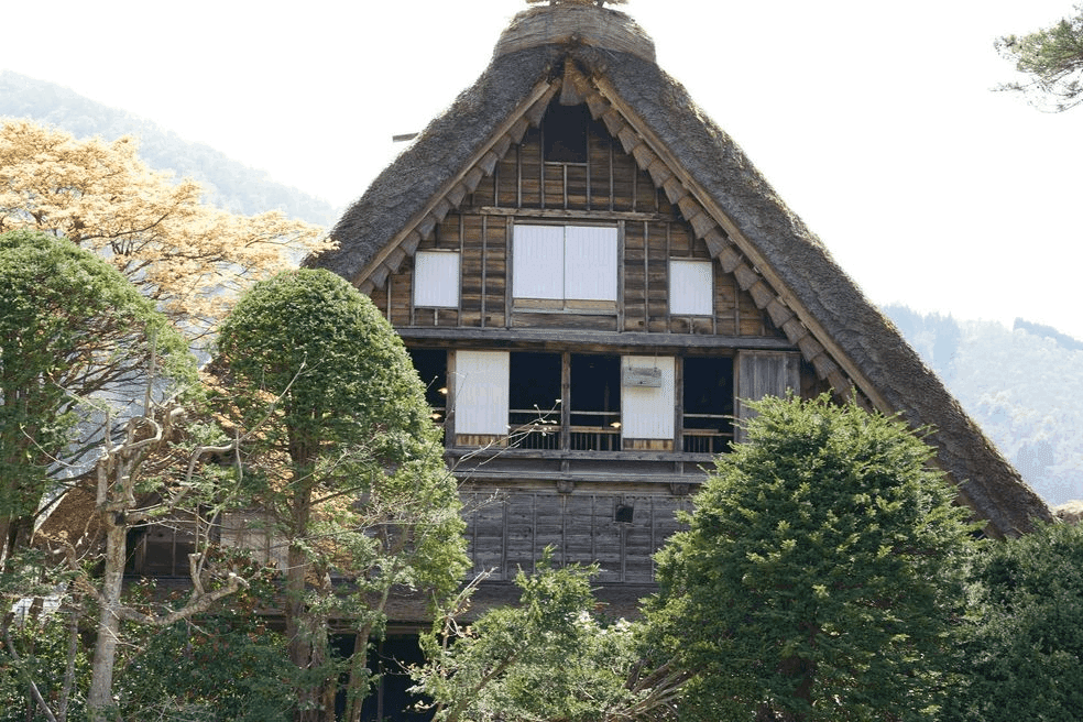 観光のプロから贈る 世界文化遺産合掌造り民家と白川郷」｜biva(美葉)