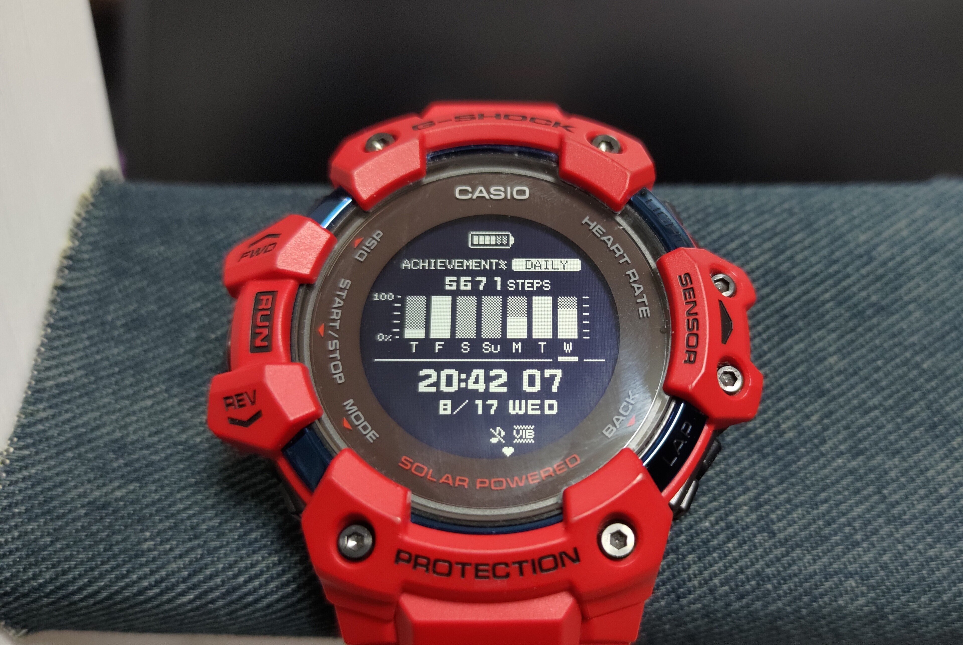 カシオ　G-SQUAD GBD-H1000 スマートウォッチ GBD-H1000-4A1JR | CASIO