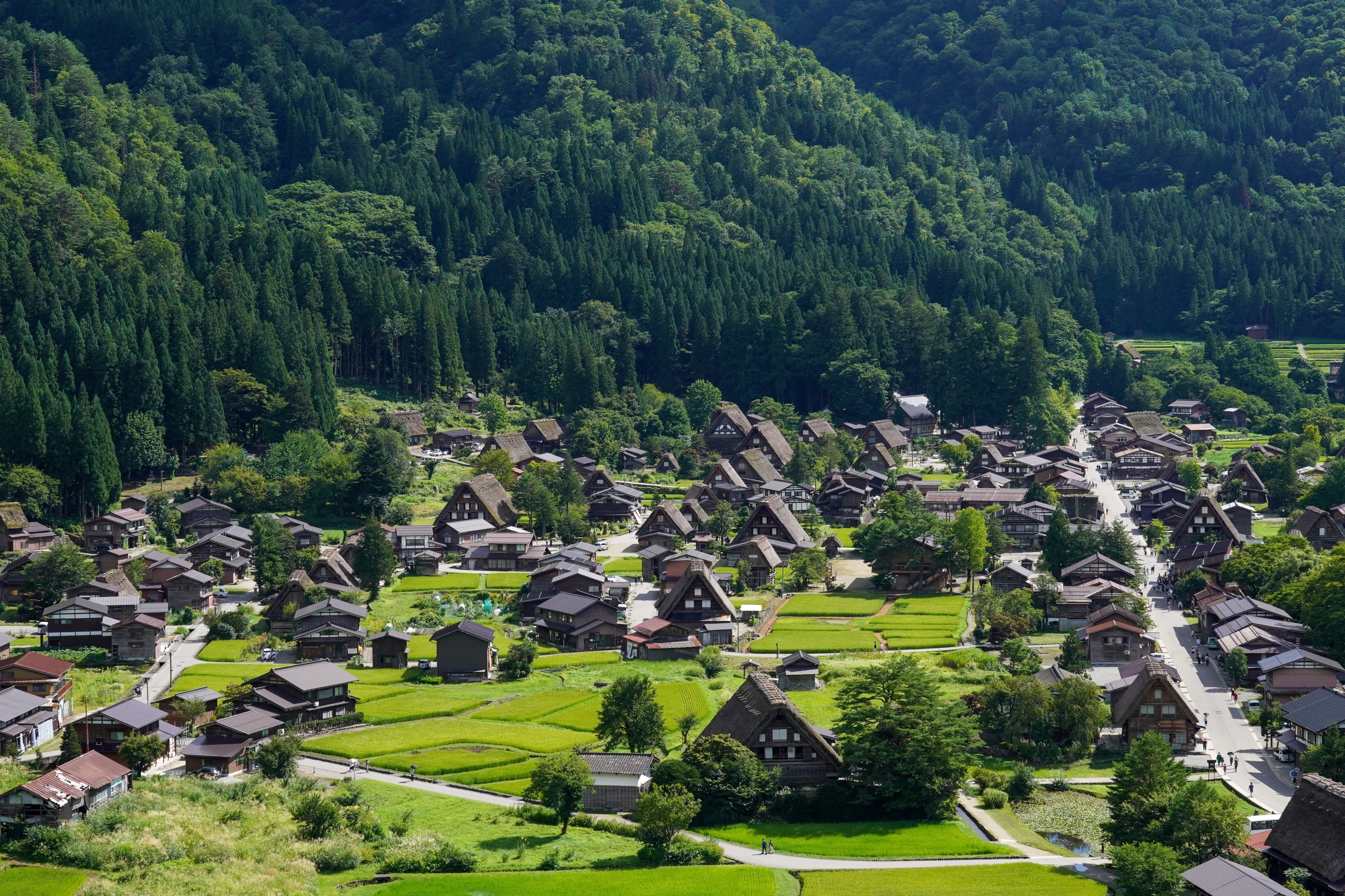 ワーホリ日記②/世界遺産の村で思ったこと】｜白川ワークドット協同