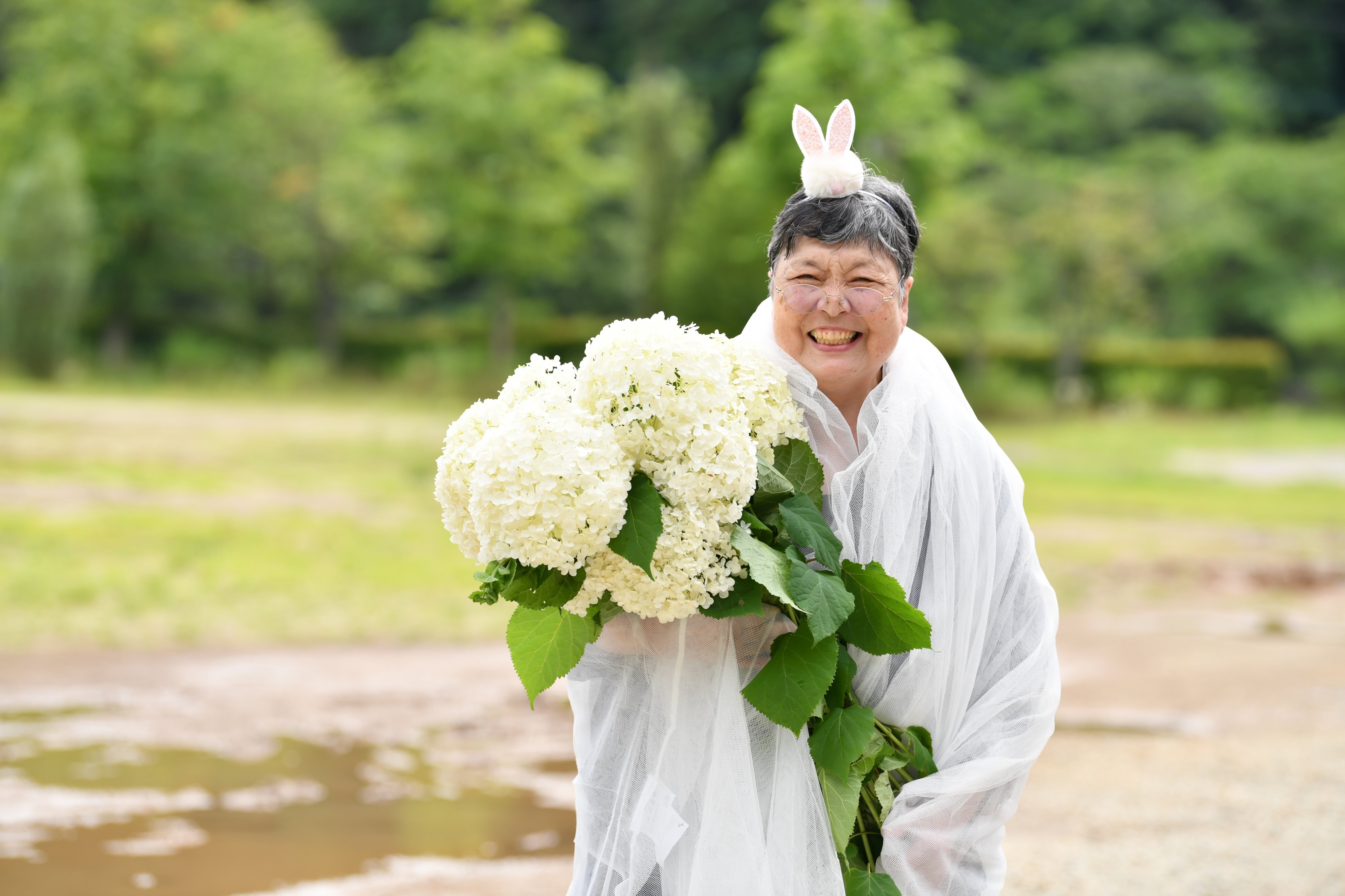 【中古】 こんにちは“ともだち家族” 老後と介護と女性を支える「ともに住まう」新しい生き/風土社（新宿区）/近山恵子 こんにちはともだち家族: 老後と介護と女性を支えるともに住まう