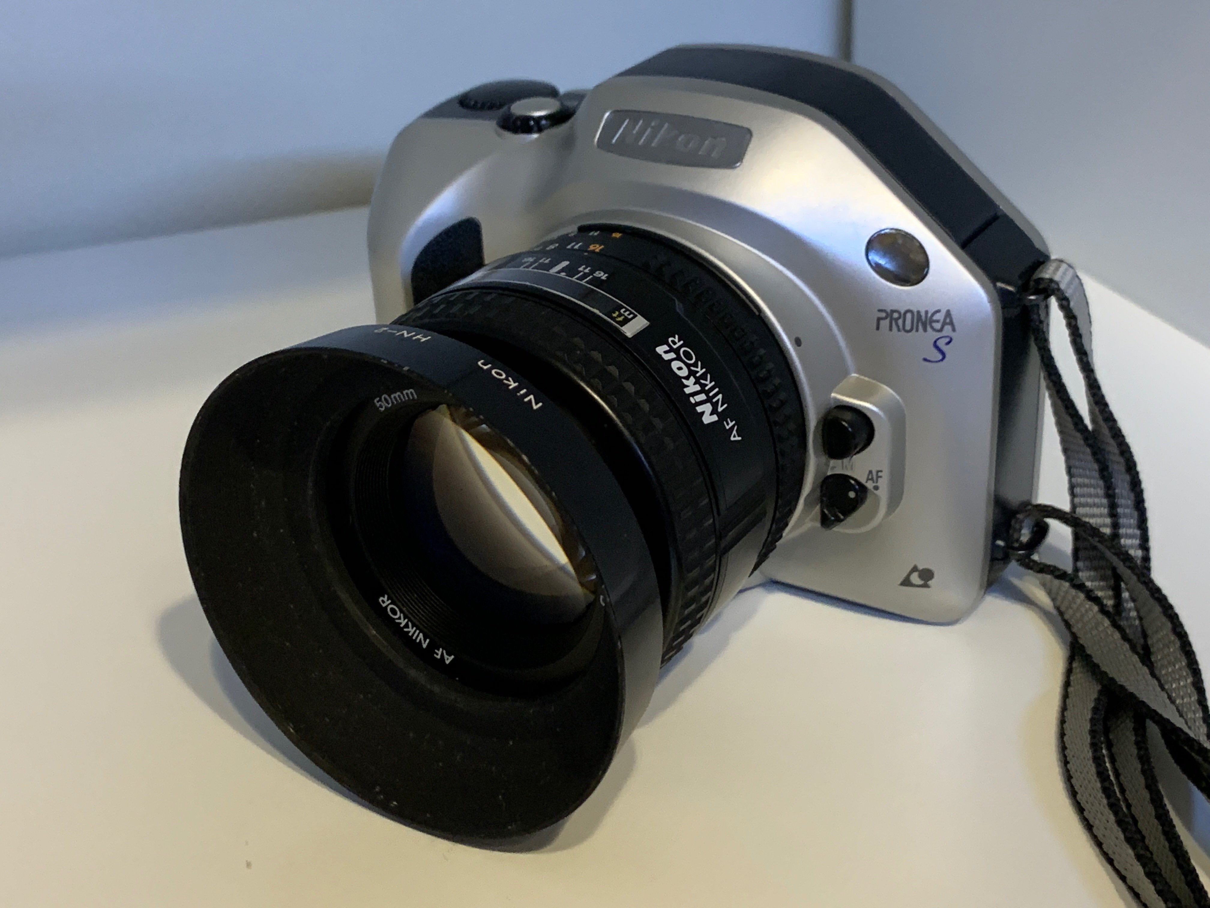 Nikon Pronea S APS Film Camera - 30-60mm F4-5.6 Lens & Nikon
