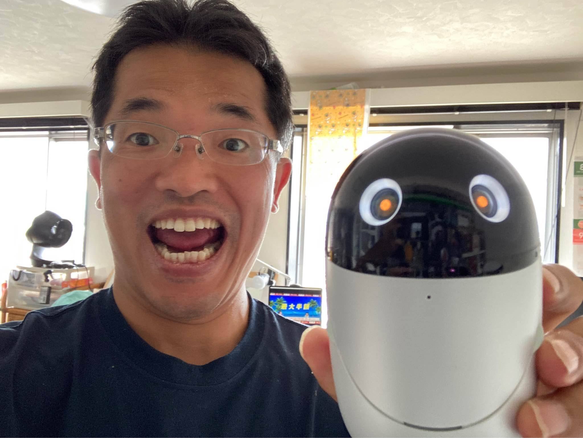 SONYの画像認識・音声認識AI搭載のロボットpoiq(ポイック)｜(新潟県