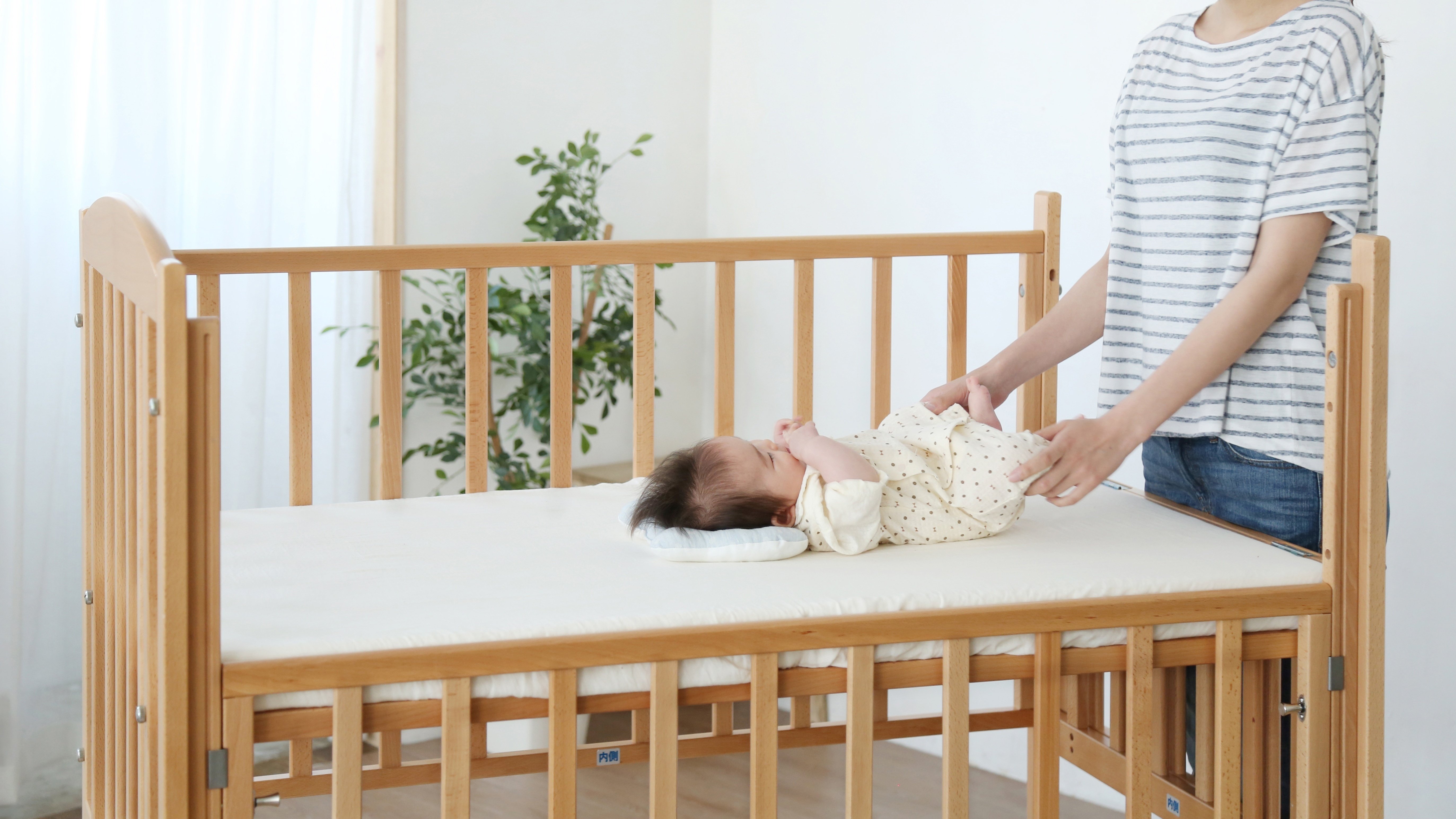 KATOJI ベビーベッド　ツーオープン ミニベッド ツーオープン（ナチュラル）」について｜カトージの商品