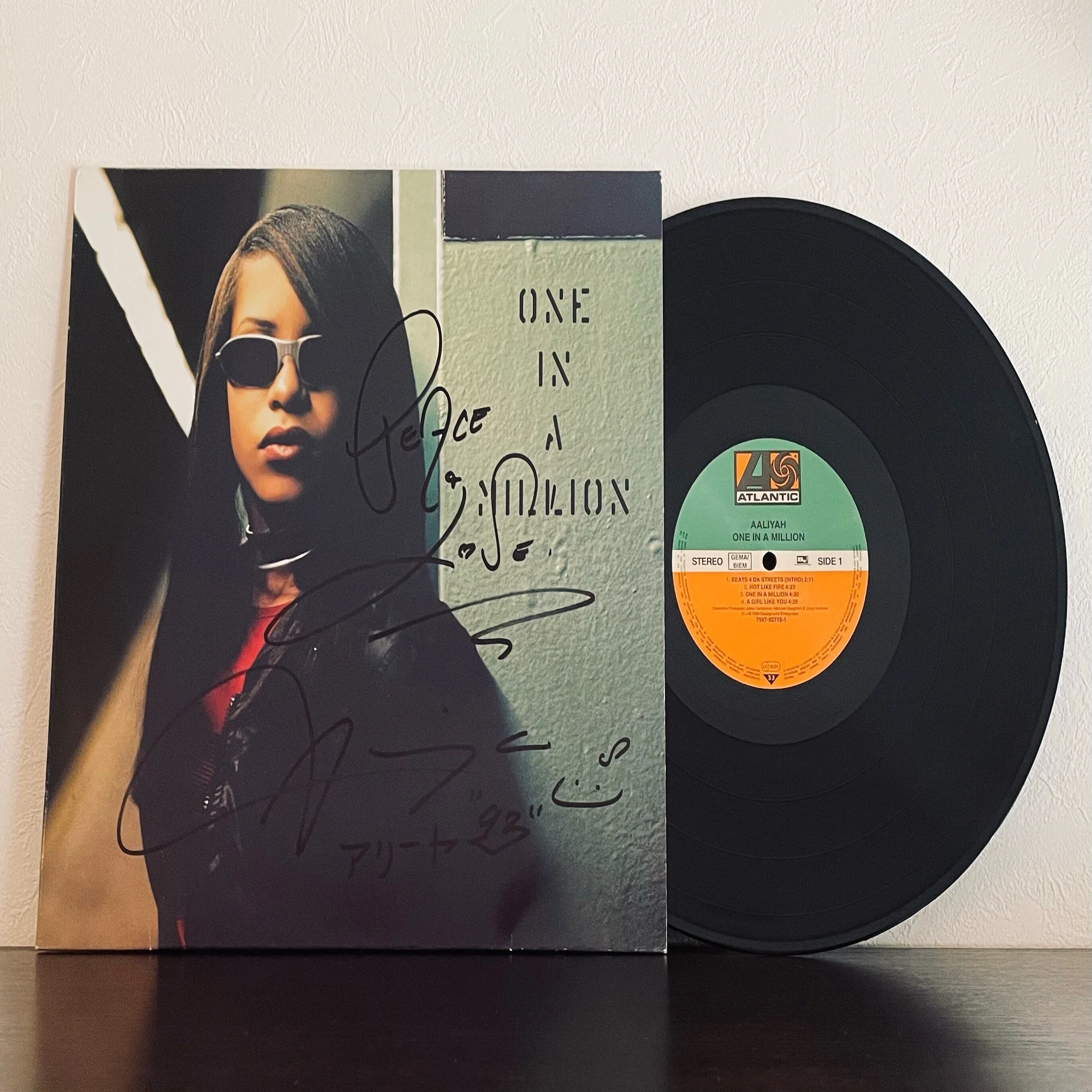 レア】Aaliyah / Rock The Boat 7インチレコード Dee Jay spotlight 3 