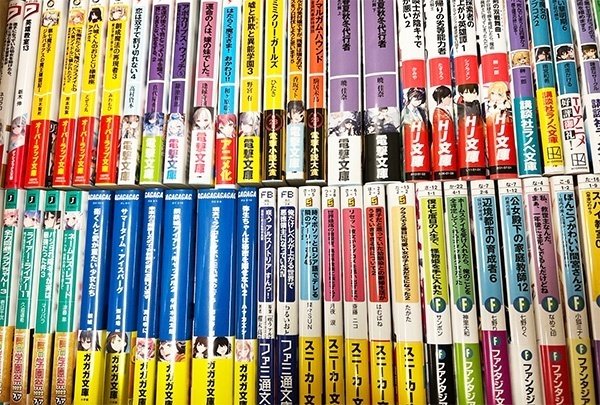 GA文庫の「背」はなぜ白いのか？｜SBクリエイティブ Web Books