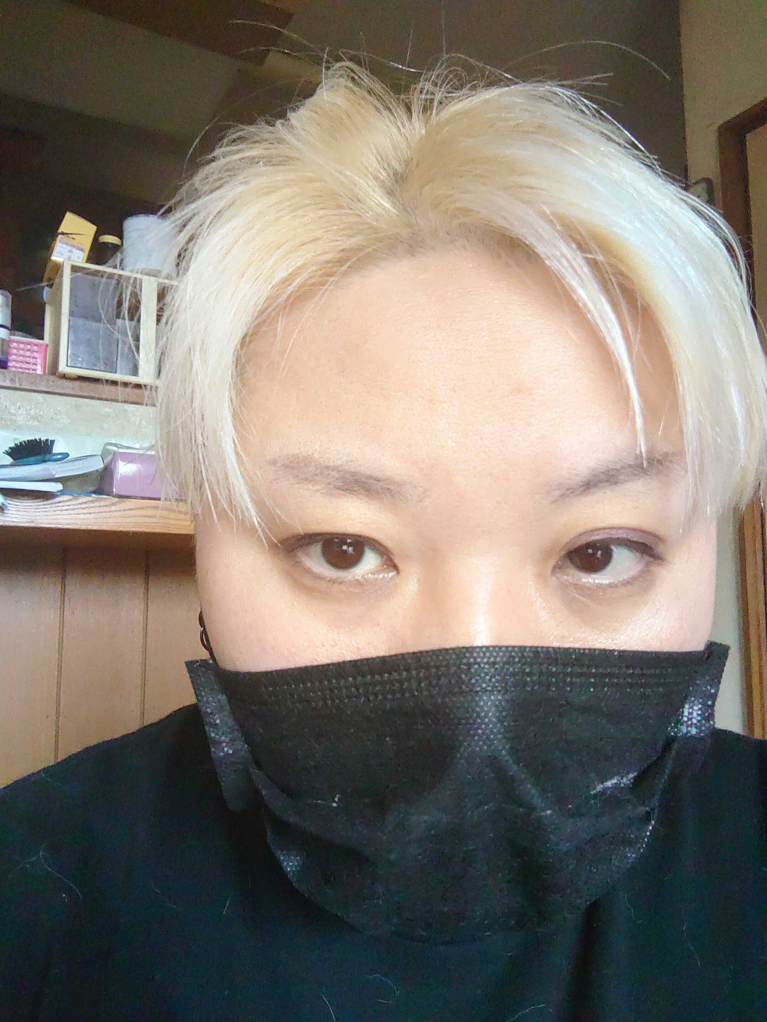 バリカンで刈り上げ続けたら髪型（だけが）イケメンになった話｜佐藤葉月