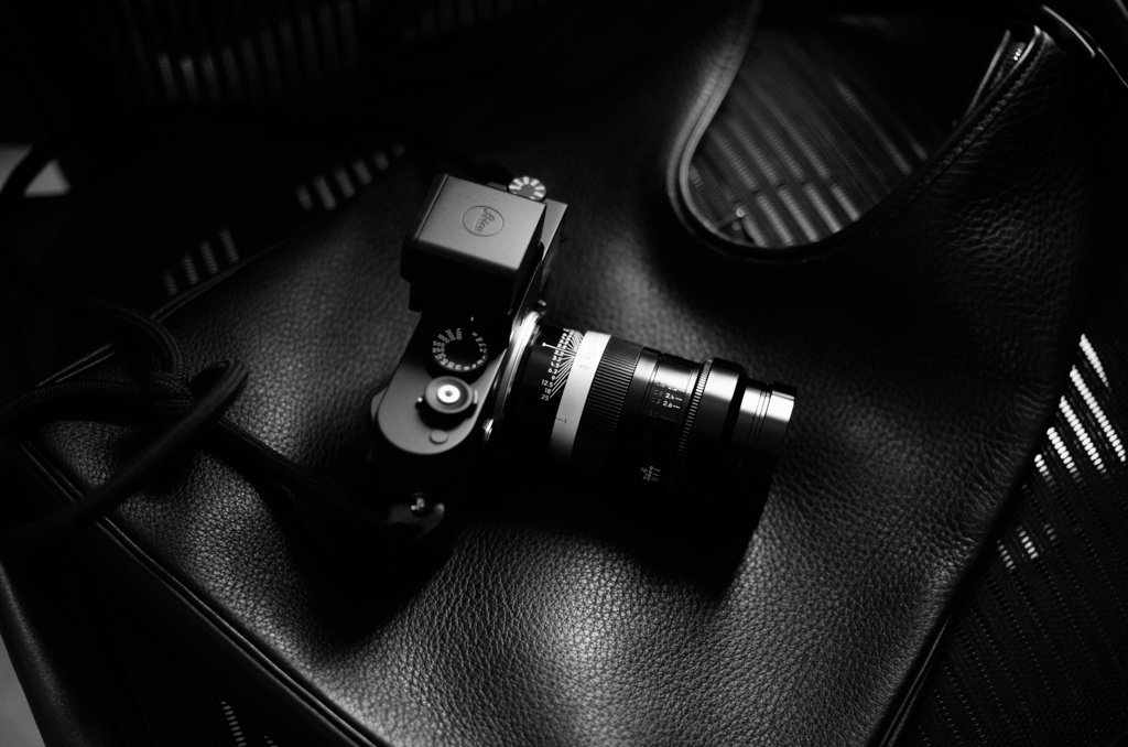 Leica M11 Thambar 90mm