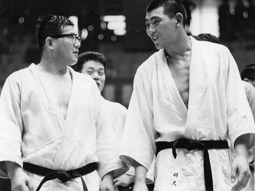 東京五輪直前で腰が悲鳴をあげドクターストップ 大きな挫折を味わった 坂口征二連載 4 東スポnote 東京五輪直前で腰が悲鳴をあげドクターストップ 大きな挫折を味わった 坂口征二連載 4 東スポnote